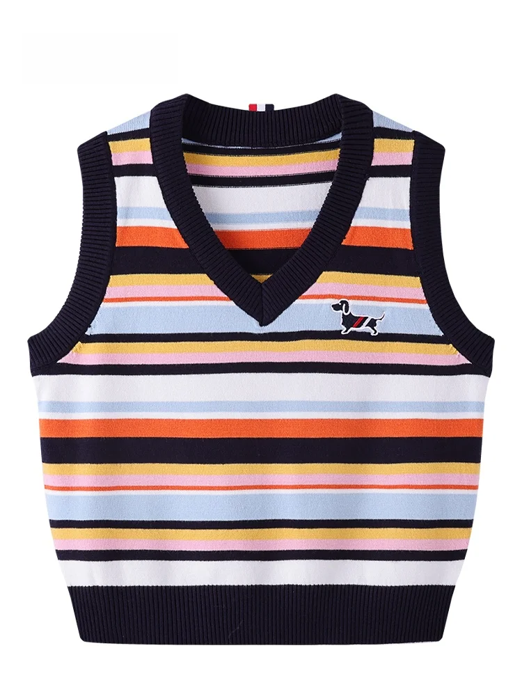 JZZDEMM Knitted Vest Women's Spring Autumn Embroidered Dog Pattern Layering Top Cotton Blend V-ne Regular Length
JZZDEMM Knitted Vest Women's Spring Autumn Embroidered Dog Pattern Layering Top Cotton Blend V-ne Regular Length