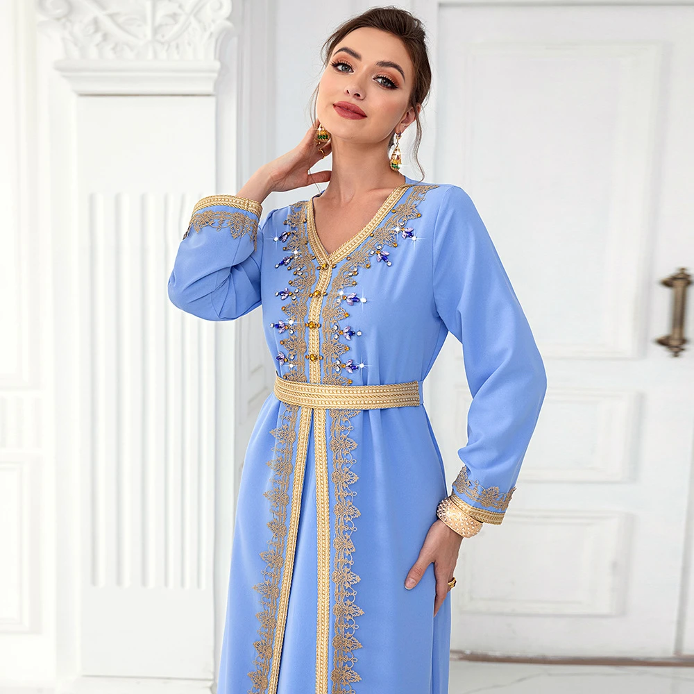 2025 Muslim Abaya Dresses Women Elegant Diamond Wedding Evening Party Dress Lace Belted Robe Abaya Morocco Caftan Robe Vestidos
2025 Muslim Abaya Dresses Women Elegant Diamond Wedding Evening Party Dress Lace Belted Robe Abaya Morocco Caftan Robe Vestidos