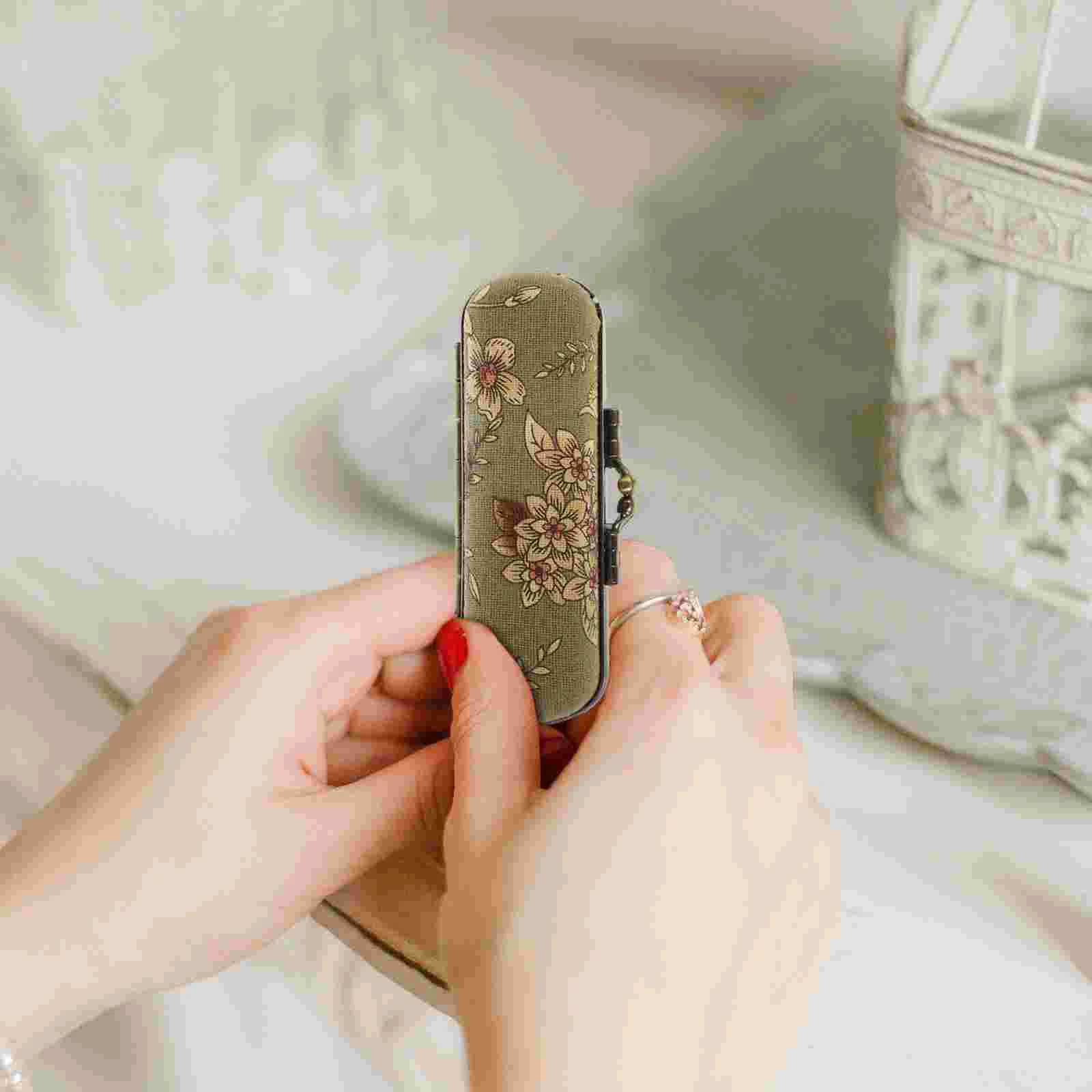 Lipstick Storage Box Travel Accessory Container Holder for Purse Cover Case Vintage with Mirror
Lipstick Storage Box Travel Accessory Container Holder for Purse Cover Case Vintage with Mirror