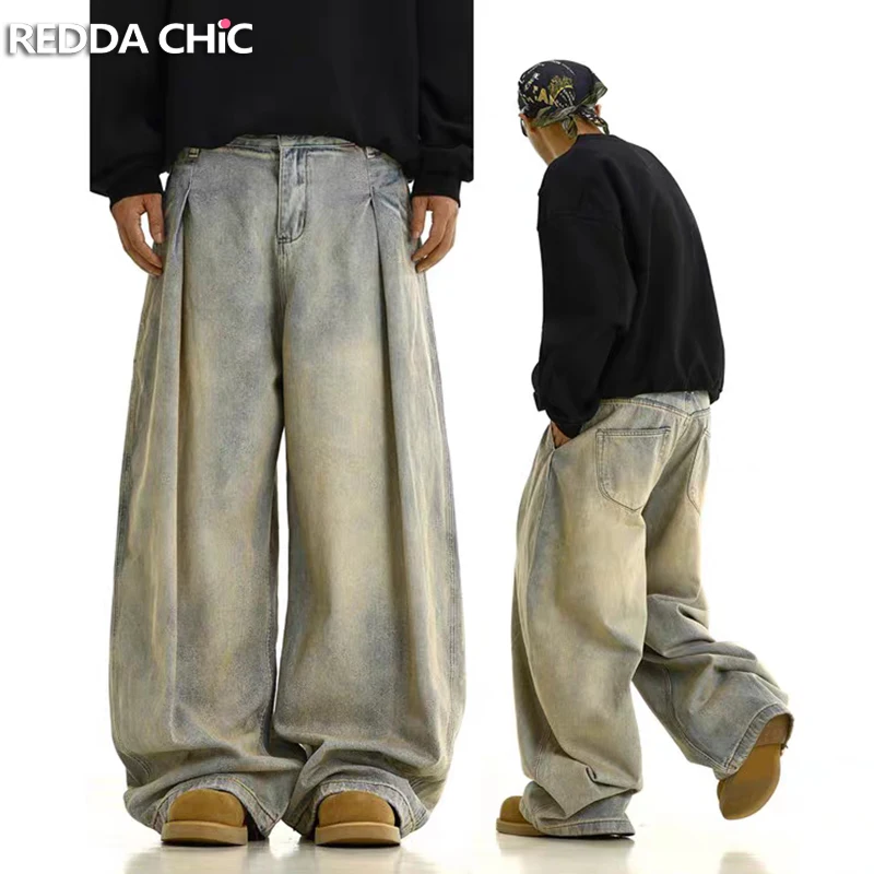 REDDACHIC Vintage Wash Pleated Blue Baggy Jeans Men Low Waist Pockets Do Old Loose Casual Wide Denim Pants Cleanfit Streetwear
REDDACHIC Vintage Wash Pleated Blue Baggy Jeans Men Low Waist Pockets Do Old Loose Casual Wide Denim Pants Cleanfit Streetwear