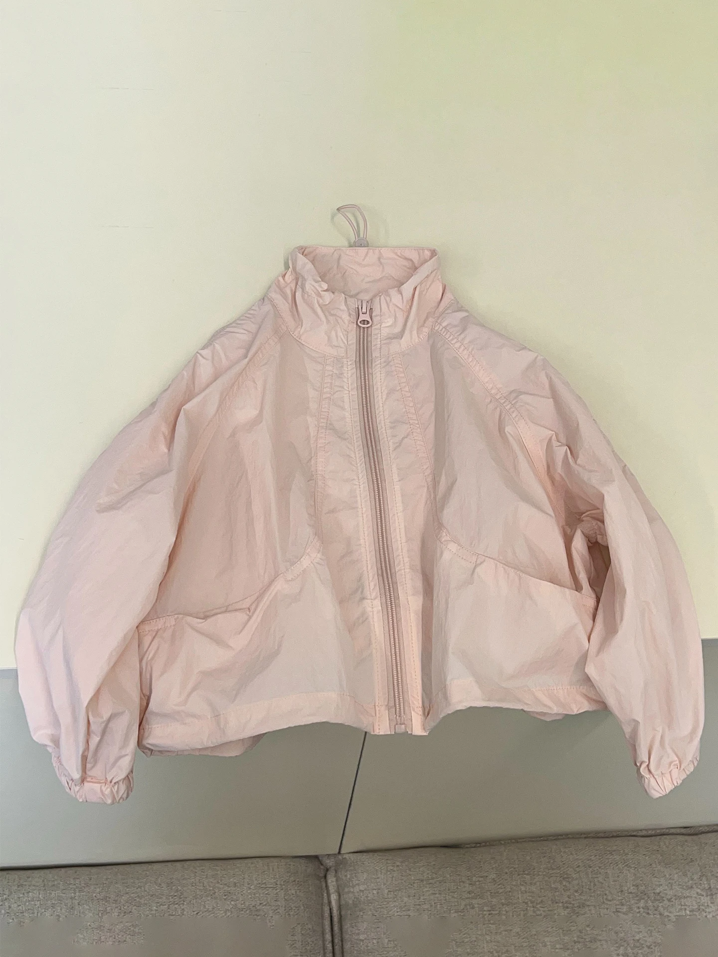 Girls Summer Sun Protection Jacket Loose Fit Ice Silk Long Sleeve Stand Collar UV Protection Children's Casual Wear Pink
Girls Summer Sun Protection Jacket Loose Fit Ice Silk Long Sleeve Stand Collar UV Protection Children's Casual Wear Pink