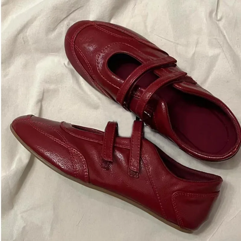 Women Loafers Shoes Fashion Retro Sandals Flats Elegant Woman Spring and Summer Shoes 2025 Trend Designer Shallow Cozy Lolita
Women Loafers Shoes Fashion Retro Sandals Flats Elegant Woman Spring and Summer Shoes 2025 Trend Designer Shallow Cozy Lolita
