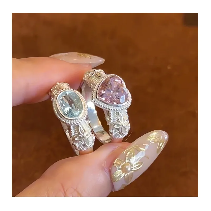! Dopamine Heavy Industry Flower Silk Inlaid Treasure Ring Female Oval Aquamarine Love Pink Diamond Cold Sense Ring
! Dopamine Heavy Industry Flower Silk Inlaid Treasure Ring Female Oval Aquamarine Love Pink Diamond Cold Sense Ring