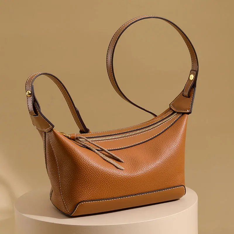 Vintage Solid Color Leather Crossbody Bag Autumn New Arrivals Retro Minimalist Design Women's Shoulder Bag Female Commuter Bag
Vintage Solid Color Leather Crossbody Bag Autumn New Arrivals Retro Minimalist Design Women's Shoulder Bag Female Commuter Bag