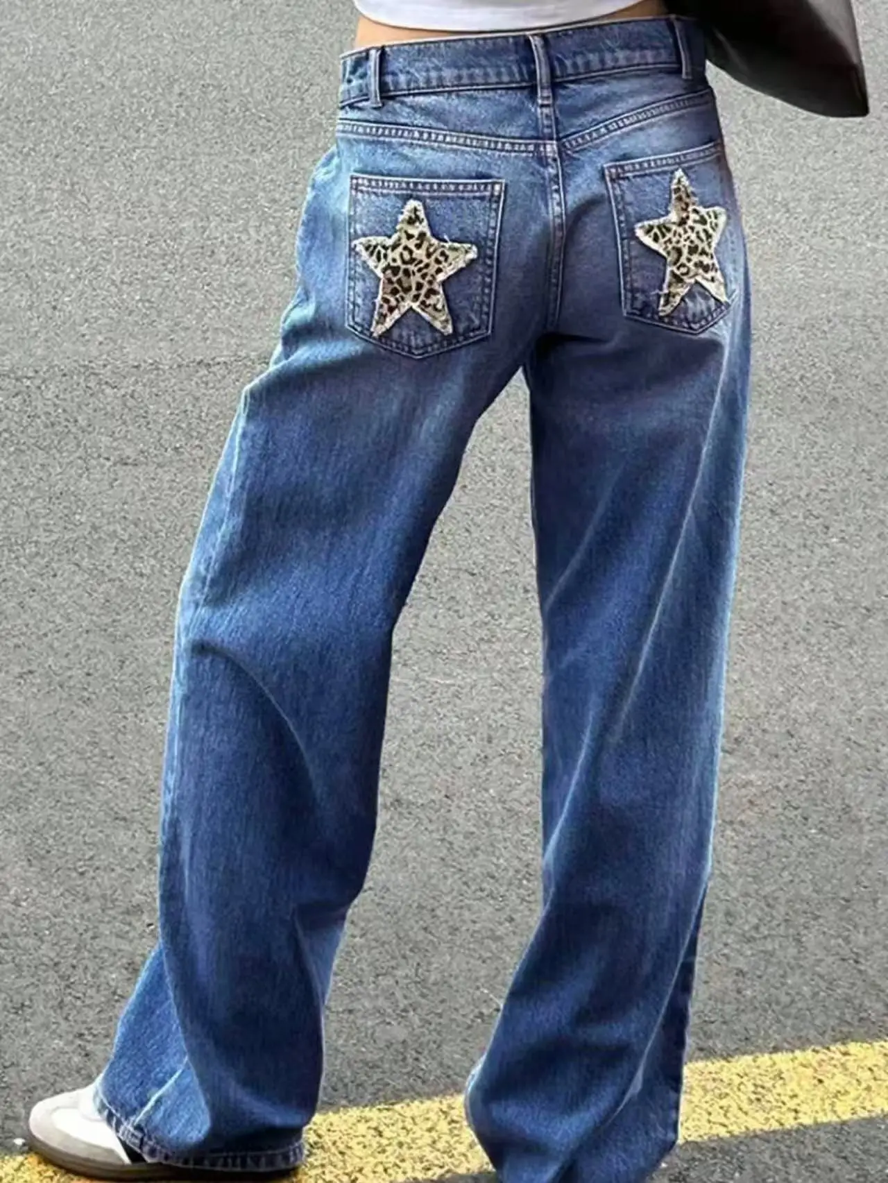 Light Blue Women Jeans Low Rise Flared Pants Retro Washed Relaxed Dropped Hem Casual European Style
Light Blue Women Jeans Low Rise Flared Pants Retro Washed Relaxed Dropped Hem Casual European Style