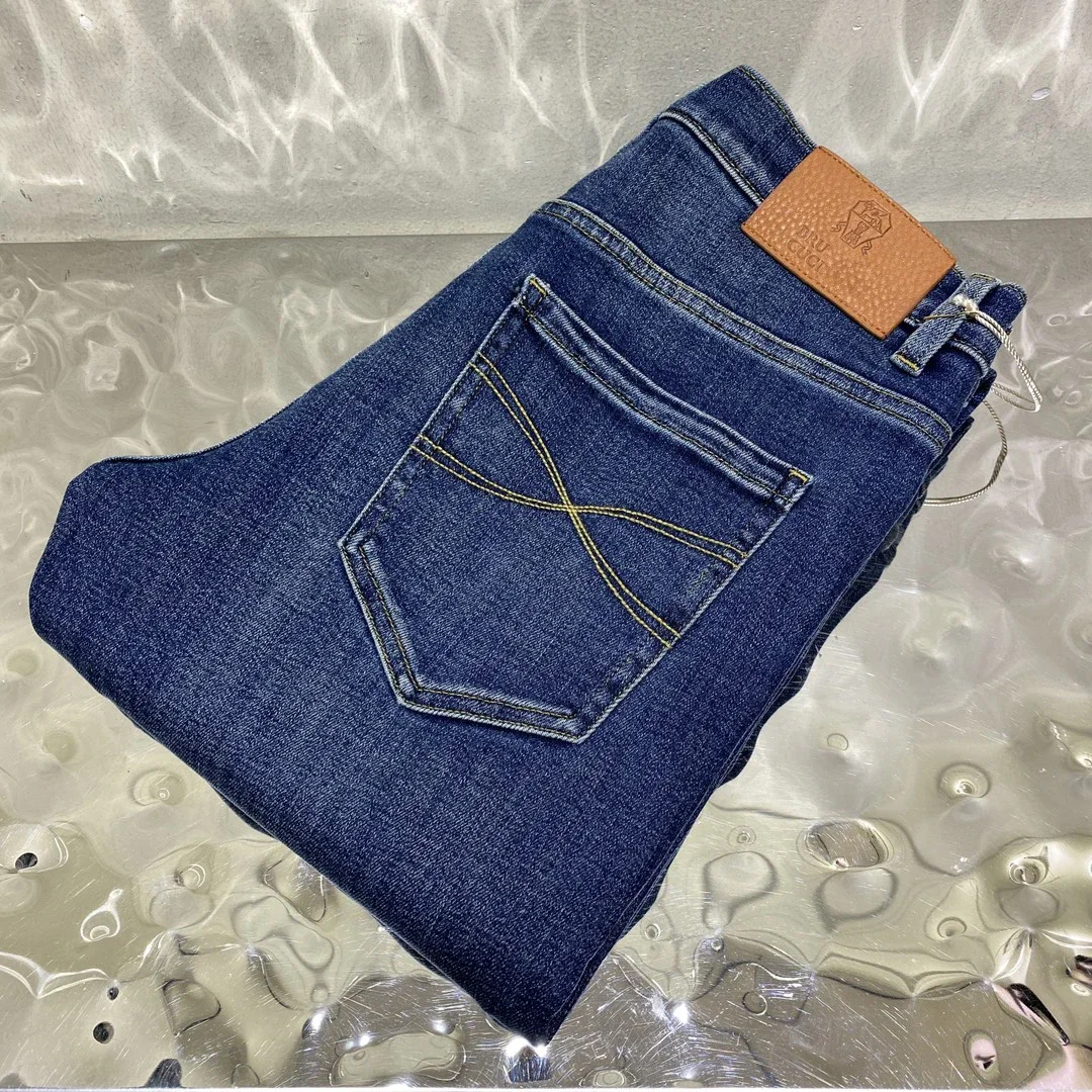 BLLIYOSS Wash Jeans men 2024 Denim fabric New elastic embroidery Straight long pants Customized leather label Stretch Fabric
BLLIYOSS Wash Jeans men 2024 Denim fabric New elastic embroidery Straight long pants Customized leather label Stretch Fabric