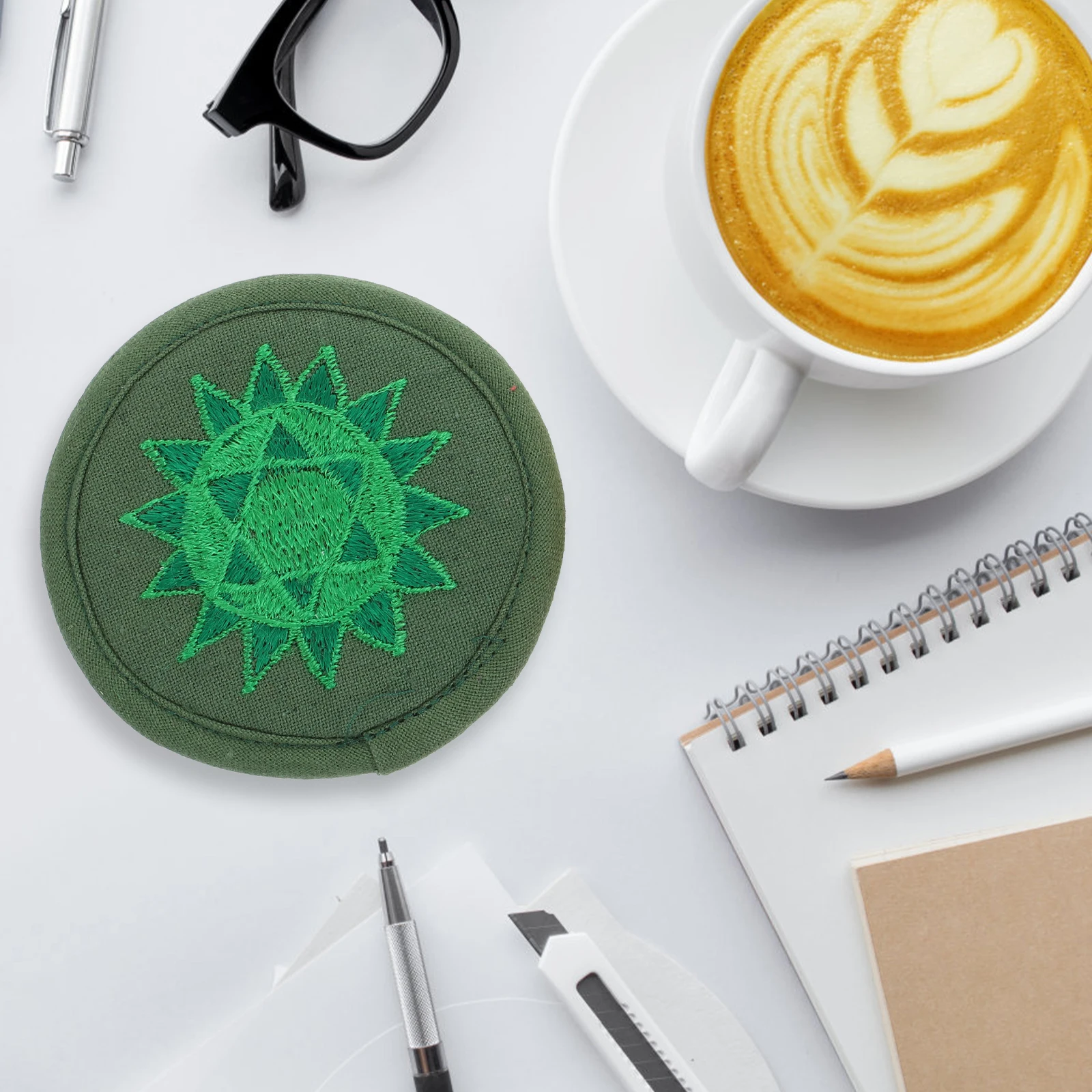 Cotton Embroidery Tea Pot Pad Lightweight Compact Practical Durable Sound Bowl Accessories Meaning Religious Cushion
Cotton Embroidery Tea Pot Pad Lightweight Compact Practical Durable Sound Bowl Accessories Meaning Religious Cushion