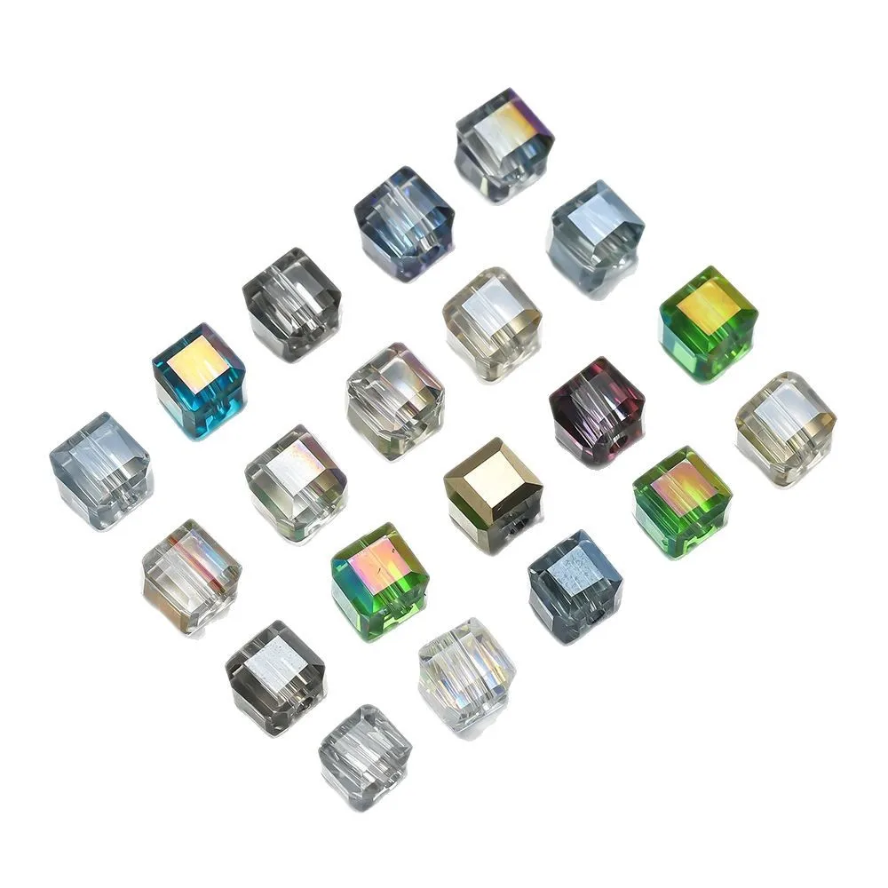 50pcs/lot 5.5mm Crystal Square Bead Faceted Exquisite Beads For Charms Bracelets Necklaces DIY Jewelry Making Accessories
50pcs/lot 5.5mm Crystal Square Bead Faceted Exquisite Beads For Charms Bracelets Necklaces DIY Jewelry Making Accessories