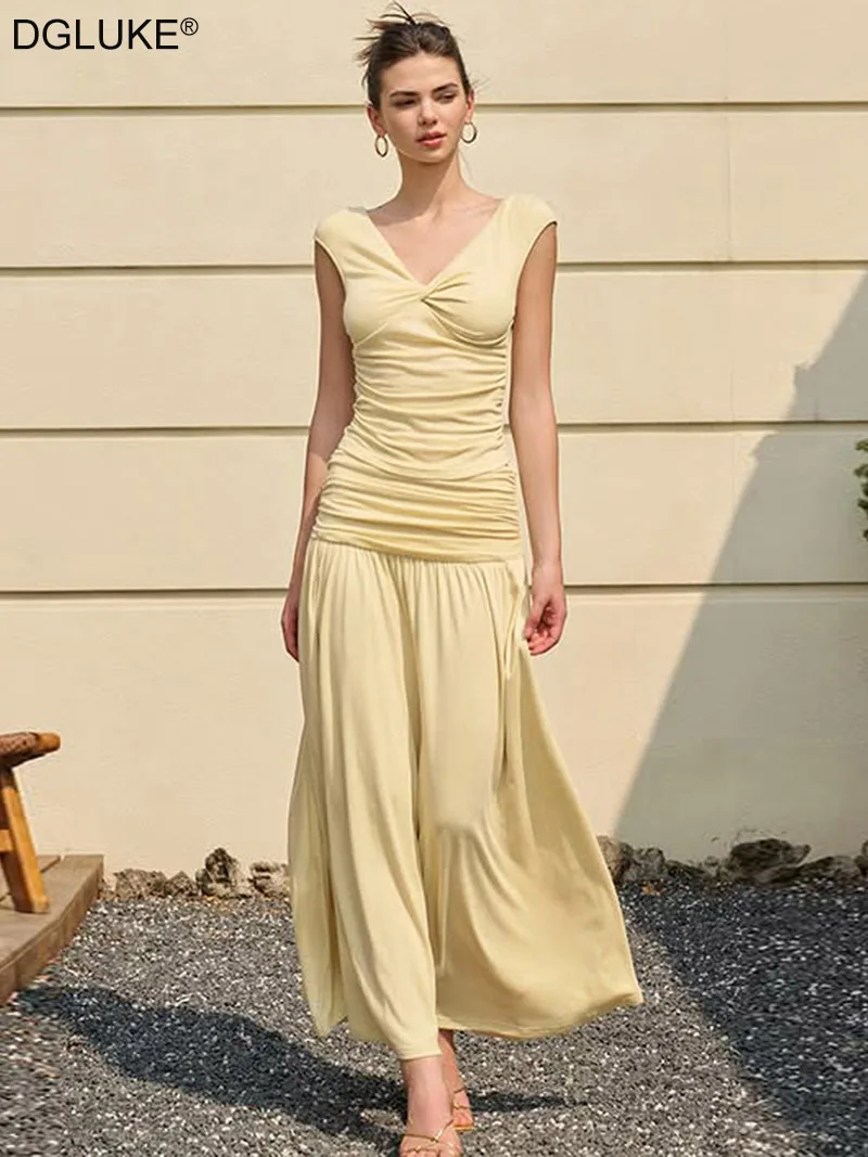DGLUKE комплект из топа и длинной юбки, женский комплект из двух предметов для отпуска, летняя плиссированная макси-юбка и одинаковые комплекты топа 
DGLUKE комплект из топа и длинной юбки, женский комплект из двух предметов для отпуска, летняя плиссированная макси-юбка и одинаковые комплекты топа