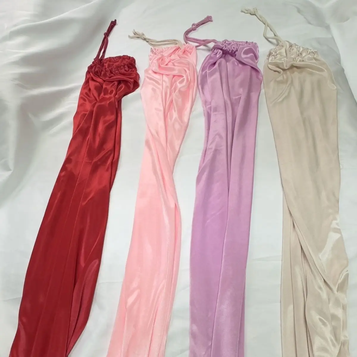 Glossy Satin Loose Maxi Dress Ice Silk Wrap Plus Size Sexy Long Sleeping Bag
Glossy Satin Loose Maxi Dress Ice Silk Wrap Plus Size Sexy Long Sleeping Bag