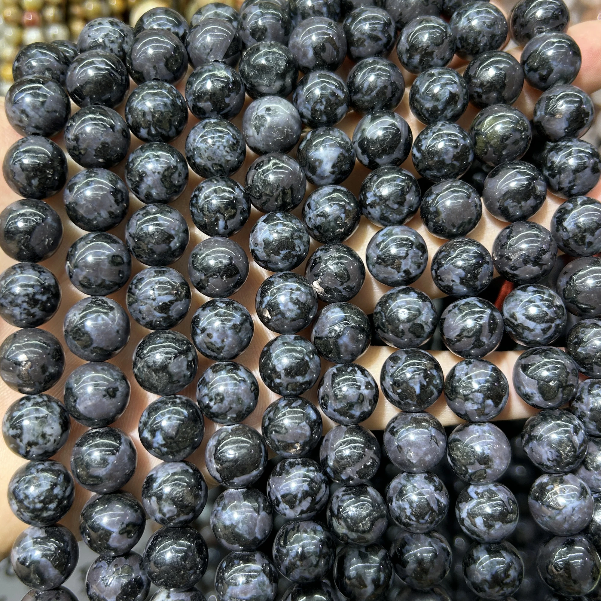 Black Indigo Gabbro Beads Natural Gemstone Beads Round Stone Beads 6mm 8mm 10mm 12mm 15''
Black Indigo Gabbro Beads Natural Gemstone Beads Round Stone Beads 6mm 8mm 10mm 12mm 15''