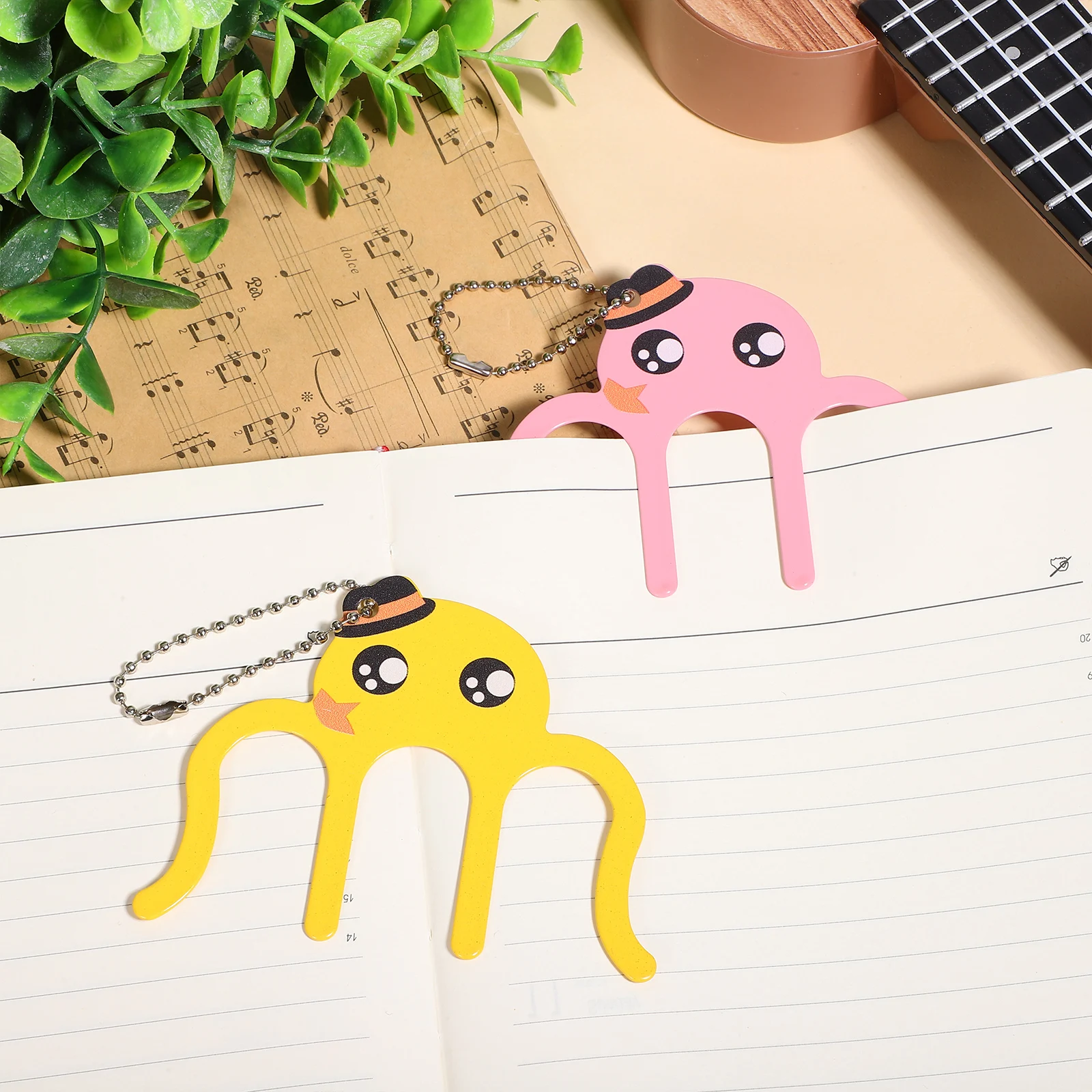 4 Pcs Book Clip Note Paper Clips Piano Page Holder Score Holders Accessories
4 Pcs Book Clip Note Paper Clips Piano Page Holder Score Holders Accessories