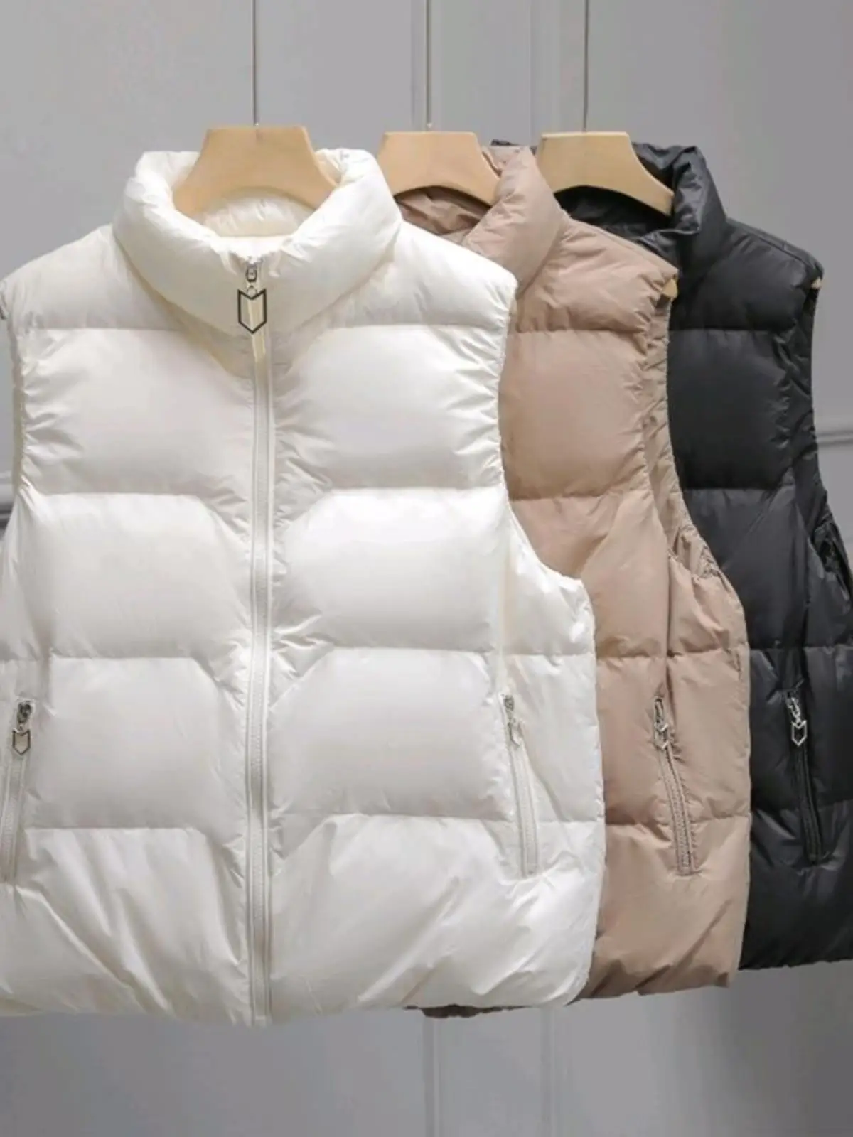 Faionable Thiened down Cotton Vest Women's Sle 2026 New Autumn Winter ular Trendy Anti-Aging Commute Sle Zipper Cl...
Faionable Thiened down Cotton Vest Women's Sle 2026 New Autumn Winter ular Trendy Anti-Aging Commute Sle Zipper Cl...