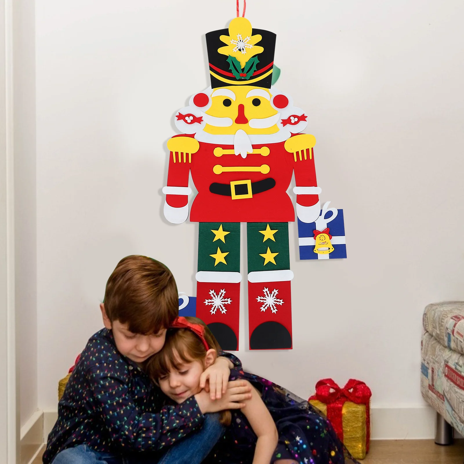 1Set Christmas Felt Pendant Walnut Soldier Design Xmas Hanging Decoration Christmas Tree Ornament Festival Gift 
1Set Christmas Felt Pendant Walnut Soldier Design Xmas Hanging Decoration Christmas Tree Ornament Festival Gift