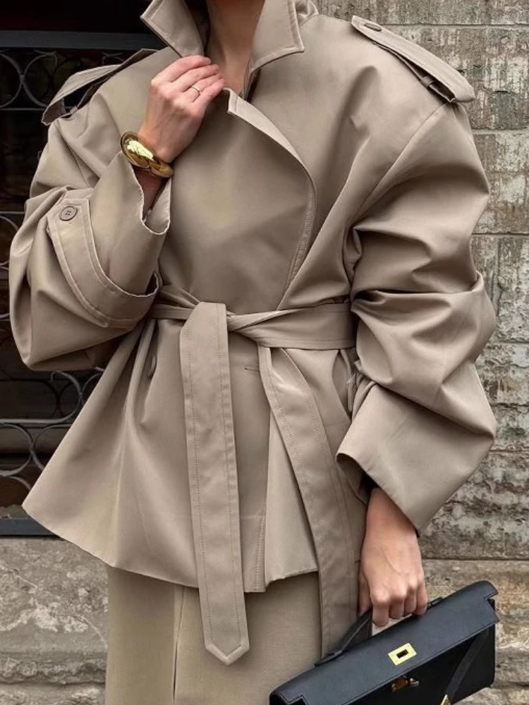 The New 2025 Khaki Lapel Long-sleeved Lace-up Short Trench Coat Is A Cross-border European and American Fashion Trench Coat
The New 2025 Khaki Lapel Long-sleeved Lace-up Short Trench Coat Is A Cross-border European and American Fashion Trench Coat