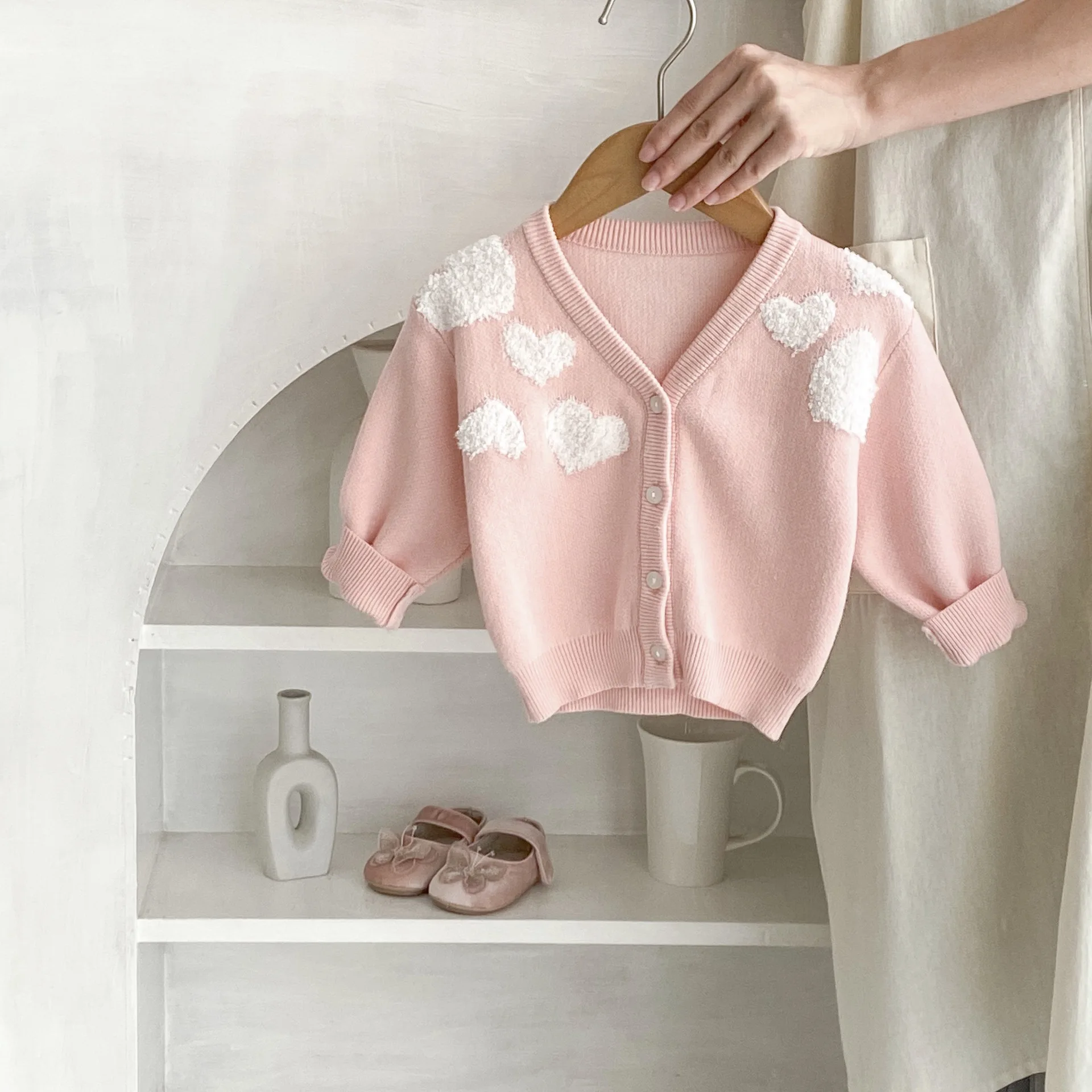 INS Spring Baby Girl Sweater 0-3Years Cute Newborn Princess Long Sleeve Heart Pattern Knitted Cardigan Tops Outwear Clothes
INS Spring Baby Girl Sweater 0-3Years Cute Newborn Princess Long Sleeve Heart Pattern Knitted Cardigan Tops Outwear Clothes