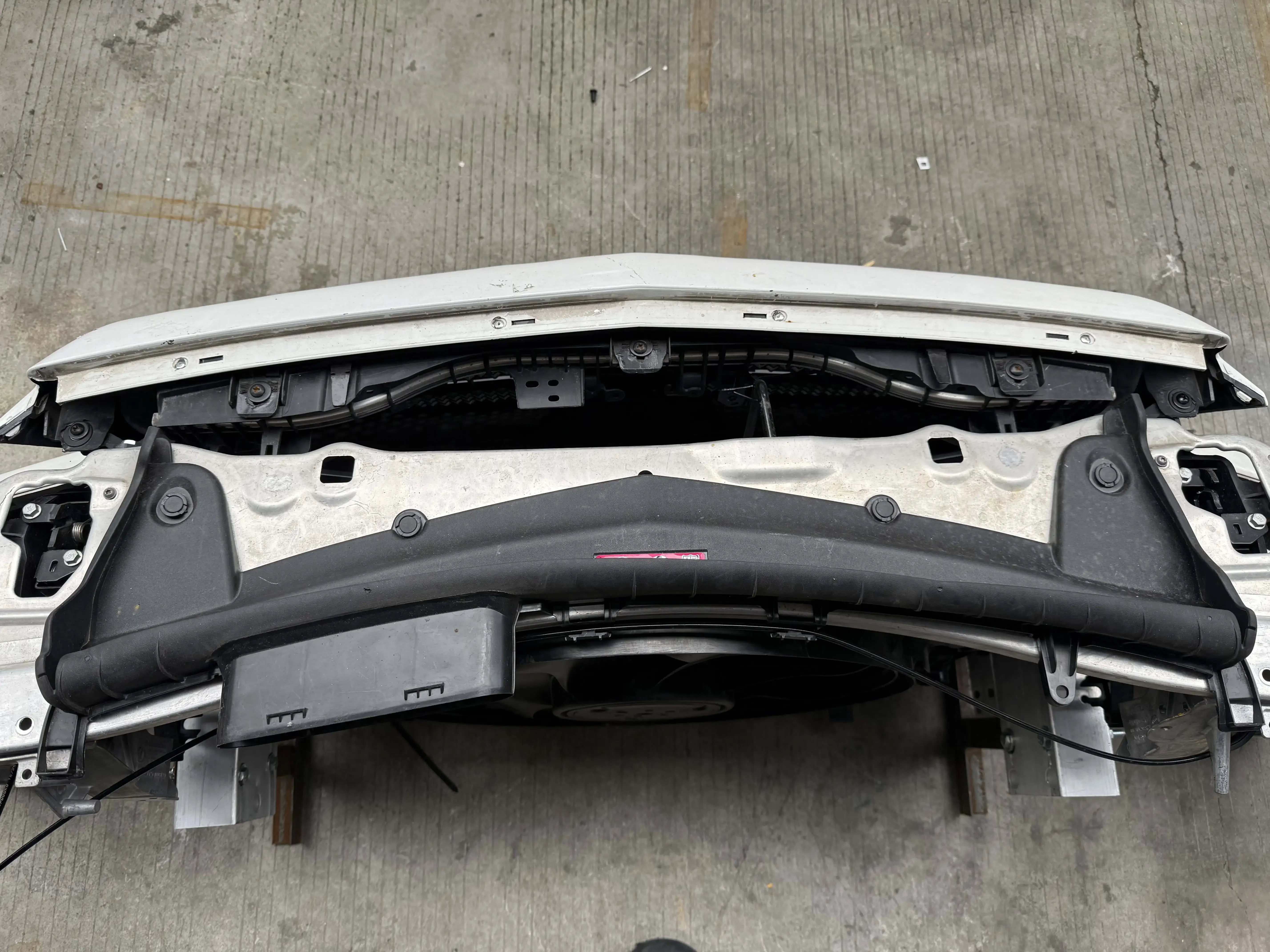 Original No Structural Damage Complete Buckle Fully Compatible Front Nozzle Assembly for E-classW213 2014-2018
Original No Structural Damage Complete Buckle Fully Compatible Front Nozzle Assembly for E-classW213 2014-2018