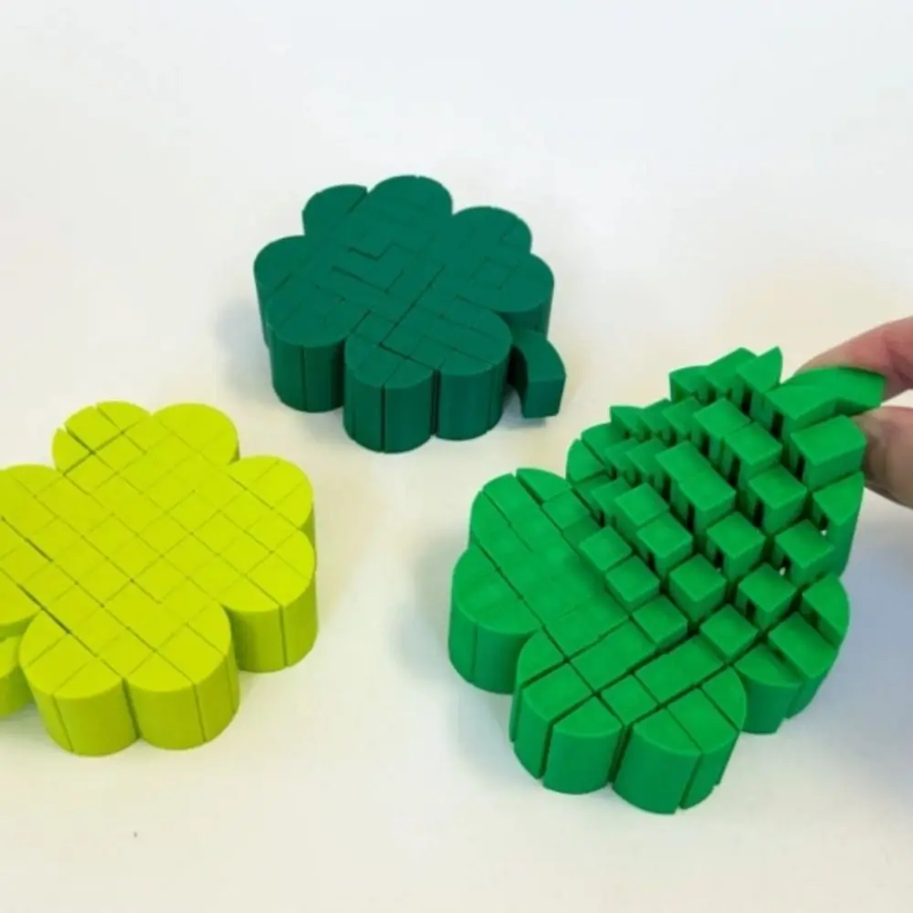 Pixel 3D Printed Four Leaf Clover Multi-jointed Simulation Four Leaf Clover Toys Active Flexible 3D Articulated Leaf Toys
Pixel 3D Printed Four Leaf Clover Multi-jointed Simulation Four Leaf Clover Toys Active Flexible 3D Articulated Leaf Toys