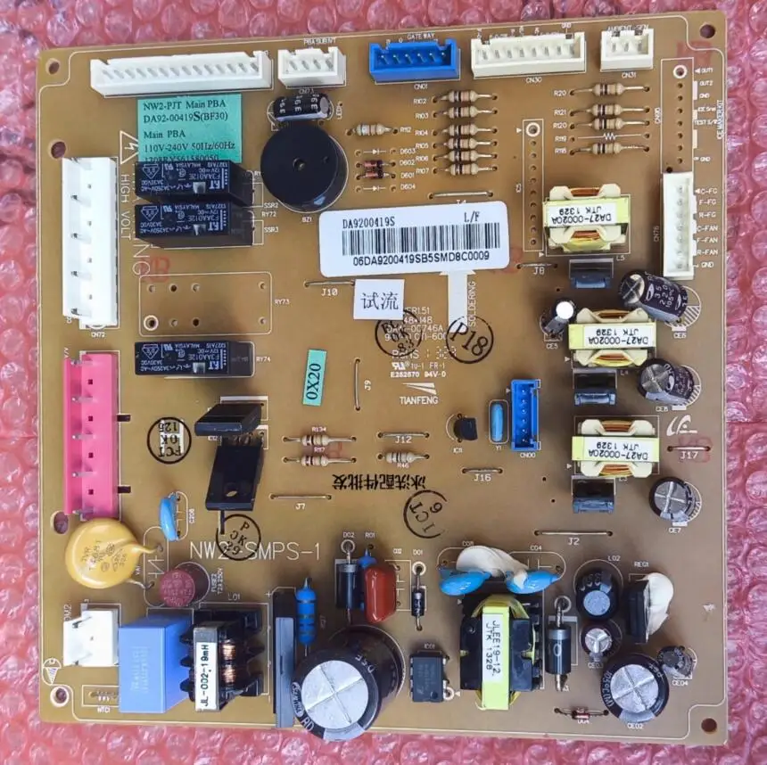 new for Samsung refrigerator computer board circuit board DA92-00419S refrigerator parts
new for Samsung refrigerator computer board circuit board DA92-00419S refrigerator parts
