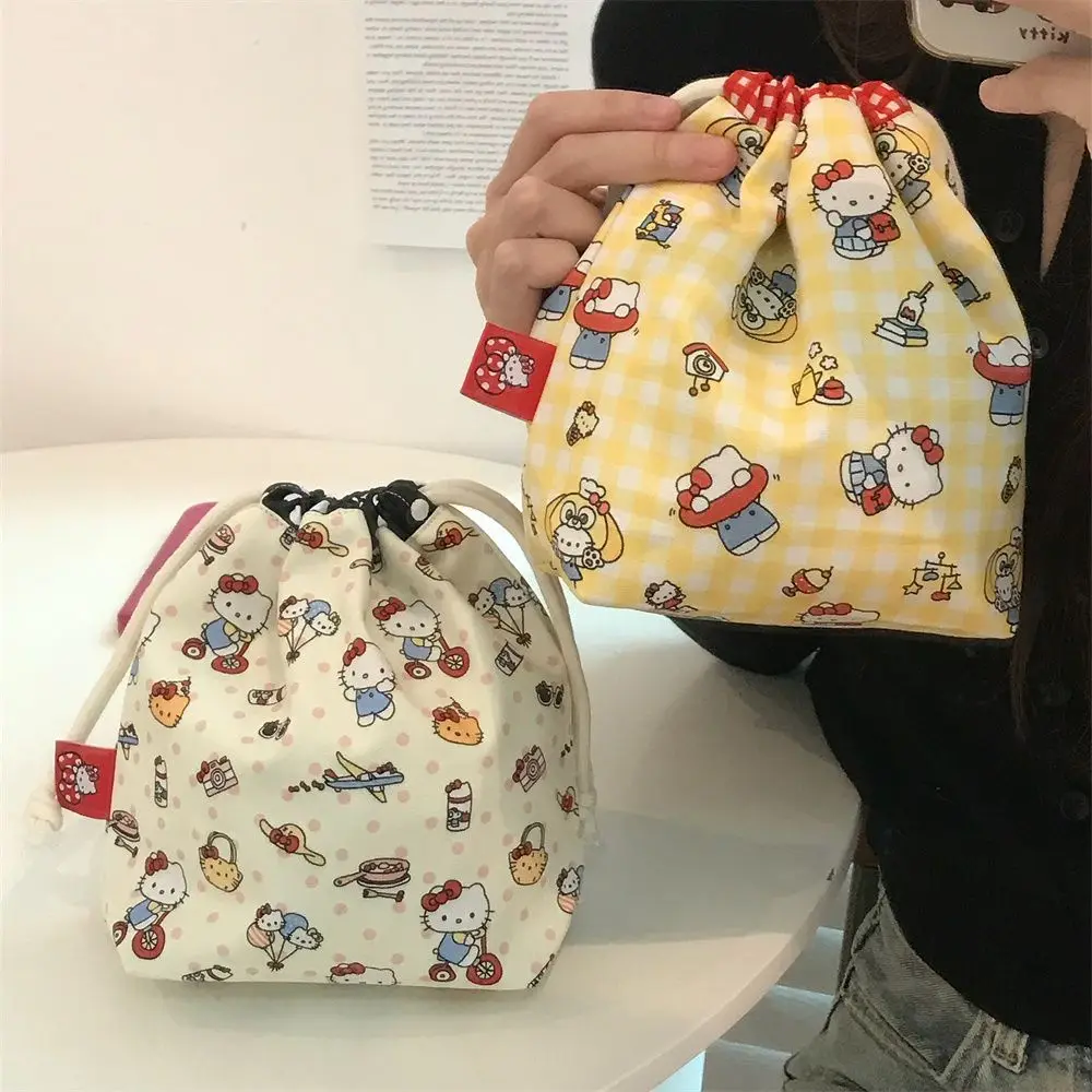 Miniso Hello Kitty Bundle Pocket Cute Cartoon Printing Fabric Art Storage Bag Draw Rope Portable Travel Cosmetics Storage Bag
Miniso Hello Kitty Bundle Pocket Cute Cartoon Printing Fabric Art Storage Bag Draw Rope Portable Travel Cosmetics Storage Bag