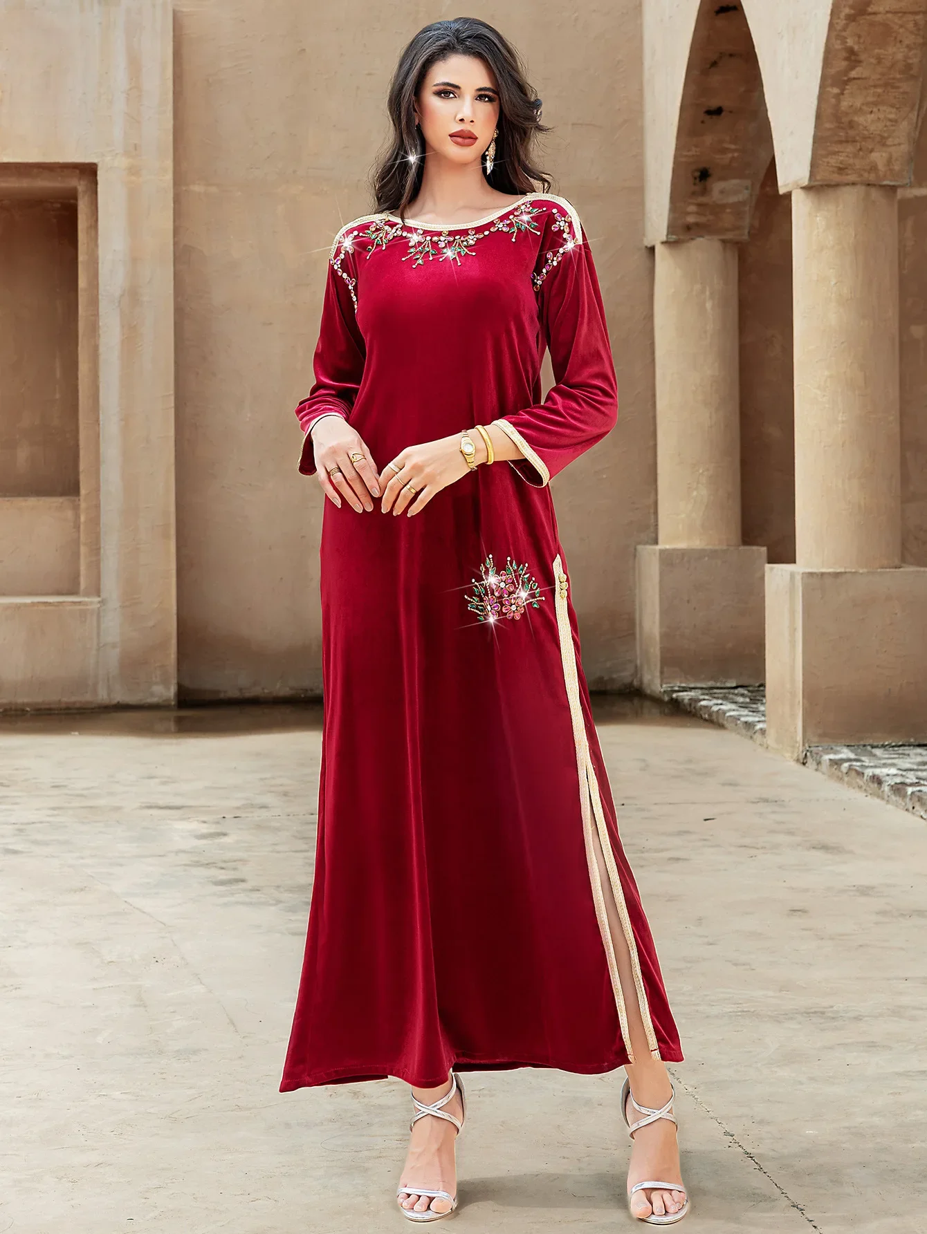 Мусульманские женщины Абая Свадебная вечеринка Вечерние роскошные бархатные платья Дубай с длинным рукавом Исламская одежда Халат Femme Musulmane Кафтаны
Мусульманские женщины Абая Свадебная вечеринка Вечерние роскошные бархатные платья Дубай с длинным рукавом Исламская одежда Халат Femme Musulmane Кафтаны