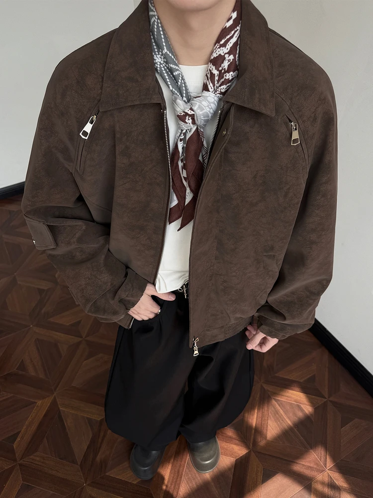 American Retro PU Leather Jaet Men's Loose Fit Stand Collar Workwear Faion Urban Sle Long Sve Zipper Closure Coat
American Retro PU Leather Jaet Men's Loose Fit Stand Collar Workwear Faion Urban Sle Long Sve Zipper Closure Coat