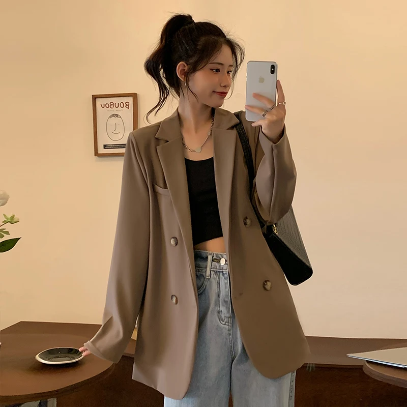 Women Blazer Coat office Vintage Notched Collar long sleeves Suit 2022Fashion Lady Casual Chic Tops street Loose Elegant Outwear
Women Blazer Coat office Vintage Notched Collar long sleeves Suit 2022Fashion Lady Casual Chic Tops street Loose Elegant Outwear