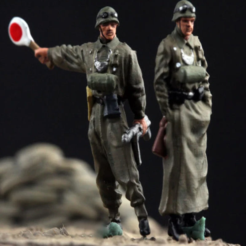 1/72 Scale German Military Police Inspection Soldiers 2 Simulation Resin Model Collcetion Gifts Display Suitable For Tank Scenes
1/72 Scale German Military Police Inspection Soldiers 2 Simulation Resin Model Collcetion Gifts Display Suitable For Tank Scenes