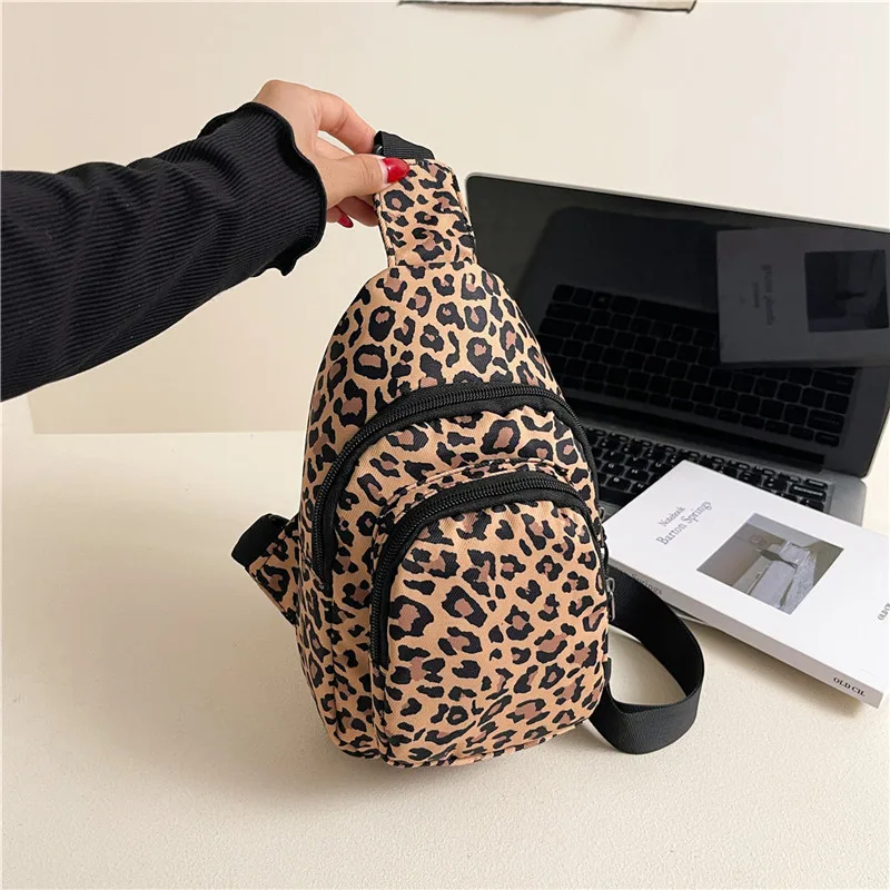 New Leopard Print Sling Chest Bag | Versatile Crossbody & Waist Pack, Casual Fashion, Perfect for Travel Hiking Cycling Outdoor
New Leopard Print Sling Chest Bag | Versatile Crossbody & Waist Pack, Casual Fashion, Perfect for Travel Hiking Cycling Outdoor