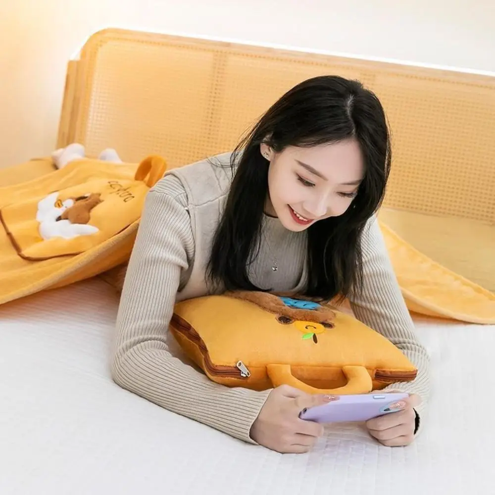 Multifunctional 2 in 1 Capybara Pillow Blanket Cartoon Soft Travel Blanket Plush Cozy Nap Cushion Blanket Sofa Back Cushion
Multifunctional 2 in 1 Capybara Pillow Blanket Cartoon Soft Travel Blanket Plush Cozy Nap Cushion Blanket Sofa Back Cushion