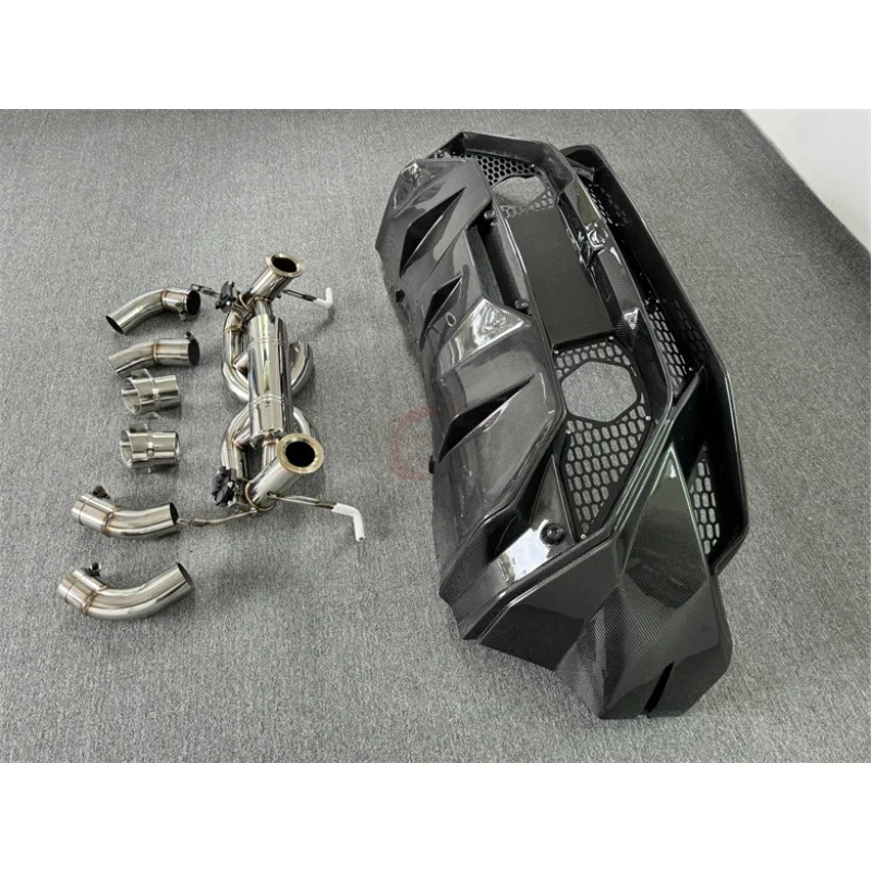 For Lamborghini Huracan LP610 LP580 Tecnica Style Carbon Fiber Rear Bumper and Exhaust Pipe Body Kit
For Lamborghini Huracan LP610 LP580 Tecnica Style Carbon Fiber Rear Bumper and Exhaust Pipe Body Kit