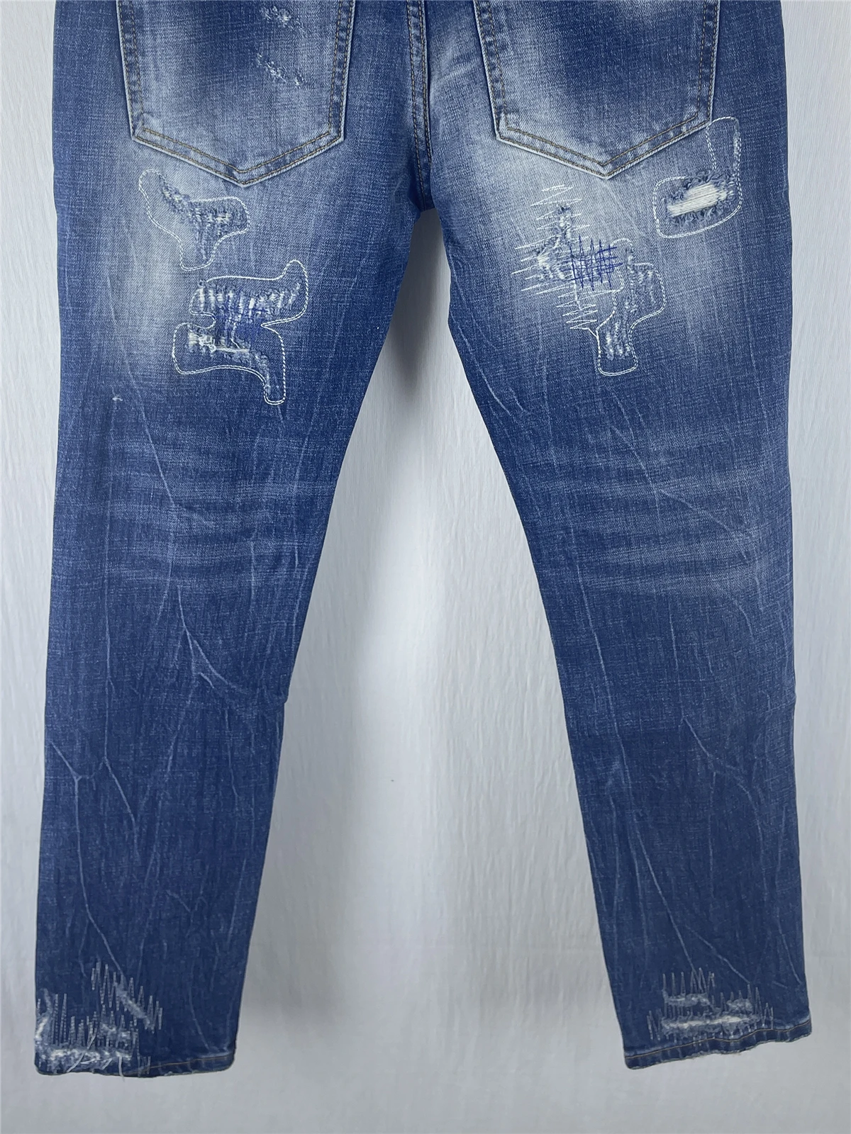 6065 New Men's Jeans Blue Ripped Jeans Fashion Patch Ripped Ink Paint Stretch Slim Fit Skinny Pants
6065 New Men's Jeans Blue Ripped Jeans Fashion Patch Ripped Ink Paint Stretch Slim Fit Skinny Pants