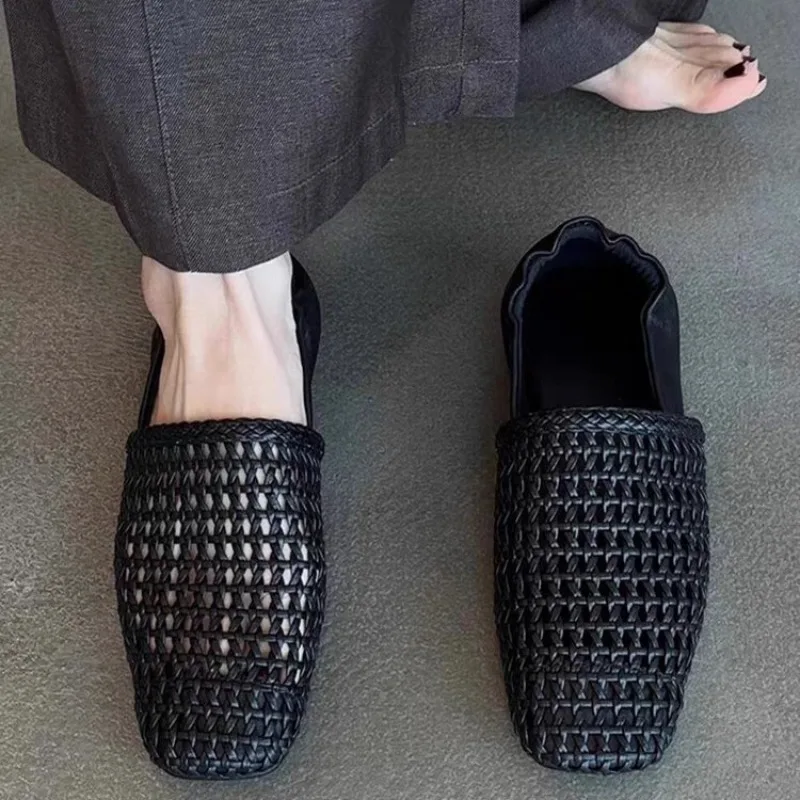 Retro Women Shoes Exquisite Air Mesh Flat Bottom Loafers for Woman Fashion Square Head Casual Shoes Designer Shoes Zapatos Mujer
Retro Women Shoes Exquisite Air Mesh Flat Bottom Loafers for Woman Fashion Square Head Casual Shoes Designer Shoes Zapatos Mujer