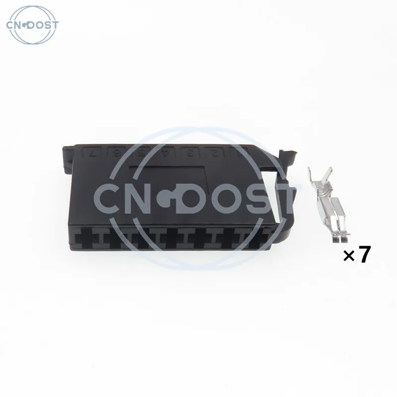 1 Set 7 Pin 2.8 Series Automobile Unsealed Socket AC Assembly Car Modification Parts Auto Wire Plug With Terminal
1 Set 7 Pin 2.8 Series Automobile Unsealed Socket AC Assembly Car Modification Parts Auto Wire Plug With Terminal