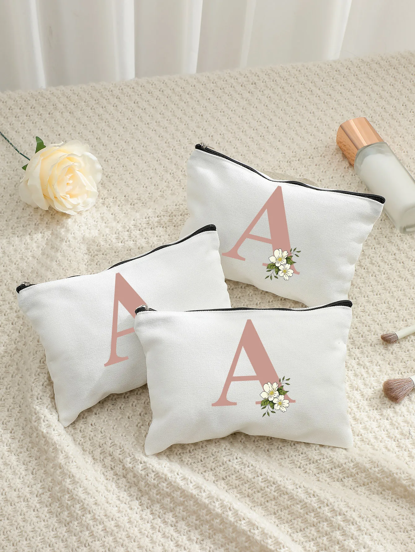 2026 New Style Flower Letter Printed Toiletry Bag and Cosmetic Bag Fashionable and Simple Wedding Travel Storage Bags Great Gift
2026 New Style Flower Letter Printed Toiletry Bag and Cosmetic Bag Fashionable and Simple Wedding Travel Storage Bags Great Gift