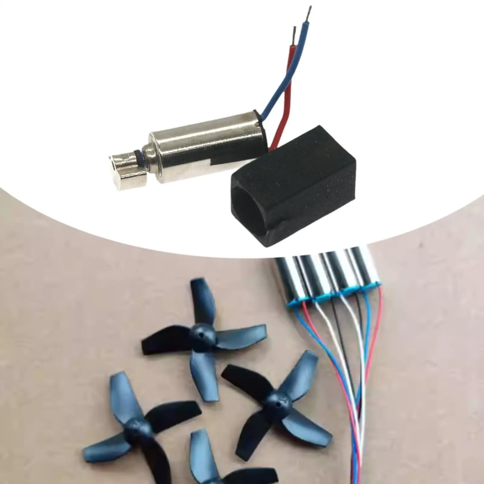 5x0408 Микровибрационный двигатель с эксцентриковым колесом, запасная часть, многоцелевой мини-двигатель без сердечника с полой чашкой для наушников
5x0408 Микровибрационный двигатель с эксцентриковым колесом, запасная часть, многоцелевой мини-двигатель без сердечника с полой чашкой для наушников