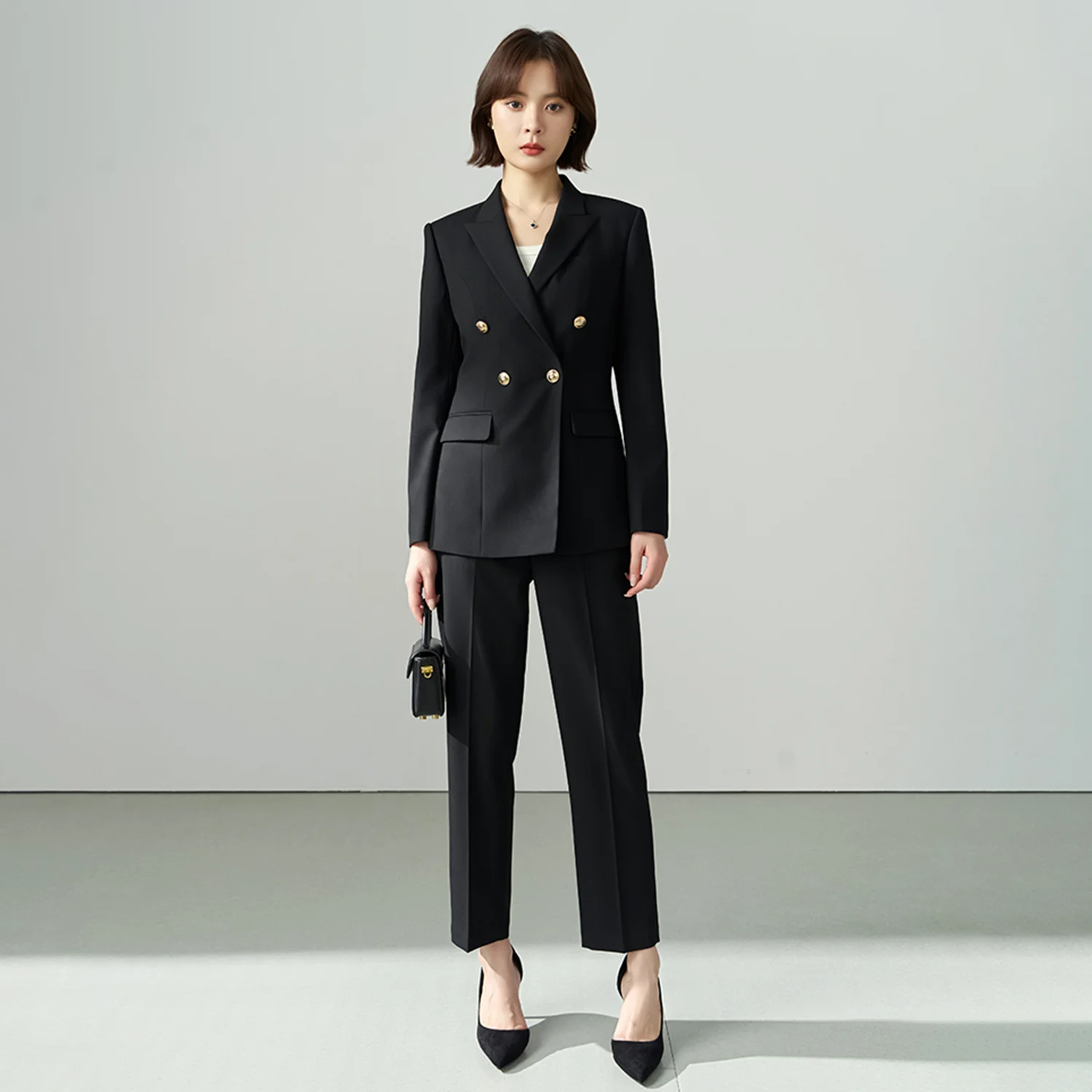 Allingentle черный женский комплект из 2 предметов, двубортный модный женский брючный костюм, комплект для офисной одежды на заказ
Allingentle черный женский комплект из 2 предметов, двубортный модный женский брючный костюм, комплект для офисной одежды на заказ