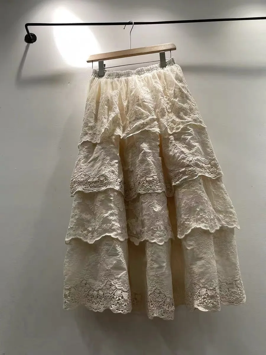 2026 Mori Girl Sweet Vintage Tiered Lace Midi Skirt Japanese Style Elastic High Waist Hollow Embroidery A Line Flowy Long Skirt
2026 Mori Girl Sweet Vintage Tiered Lace Midi Skirt Japanese Style Elastic High Waist Hollow Embroidery A Line Flowy Long Skirt