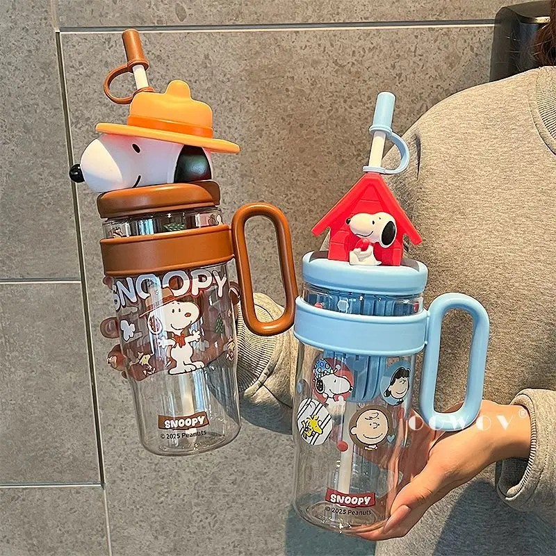 Kawaii Anime Snoopy Straw Water Cup 2025 New Girls Style High Beauty and Large Capacity Summer Cup Birthday Gift Toys for Gifts
Kawaii Anime Snoopy Straw Water Cup 2025 New Girls Style High Beauty and Large Capacity Summer Cup Birthday Gift Toys for Gifts