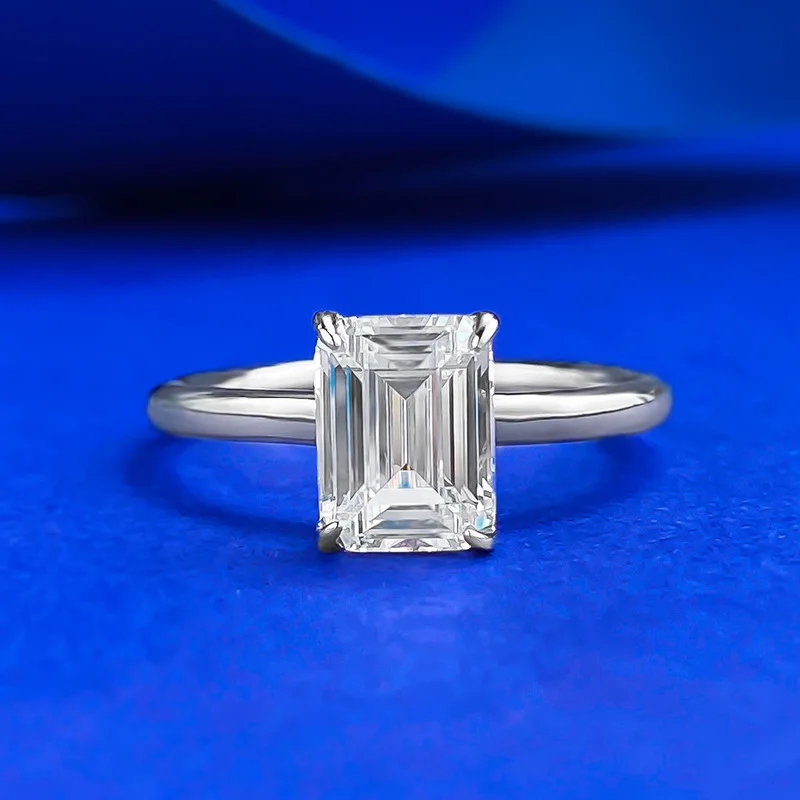 Classic S925 Silver Rhodium Plated 6x8mm Emerald Cut 5A Cubic Zirconia Women Bridal Promise Jewelry RingFine Jewelry Rings
Classic S925 Silver Rhodium Plated 6x8mm Emerald Cut 5A Cubic Zirconia Women Bridal Promise Jewelry RingFine Jewelry Rings