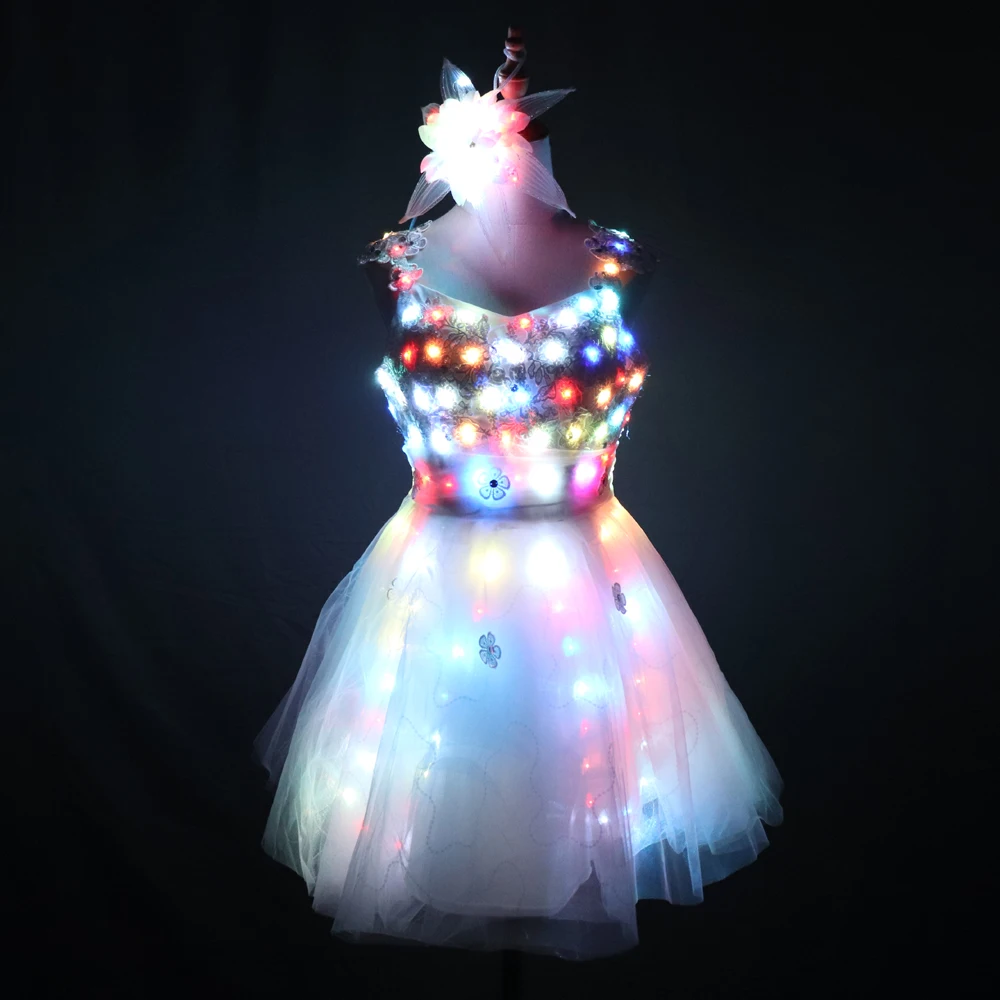 LED Dress Luminous Dress Glowing Wedding Dress Clothes Luminous Headwear Short Low Cut Group Skirt Women Ballroom Dance Clothing
LED Dress Luminous Dress Glowing Wedding Dress Clothes Luminous Headwear Short Low Cut Group Skirt Women Ballroom Dance Clothing