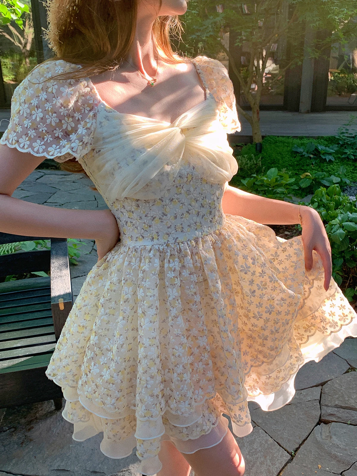 Ice Has Come | Bell Daisy Embroidered Bubble Sve Dr with Knot ort Skirt A-Line Silhouette Ladylike Sle
Ice Has Come | Bell Daisy Embroidered Bubble Sve Dr with Knot ort Skirt A-Line Silhouette Ladylike Sle