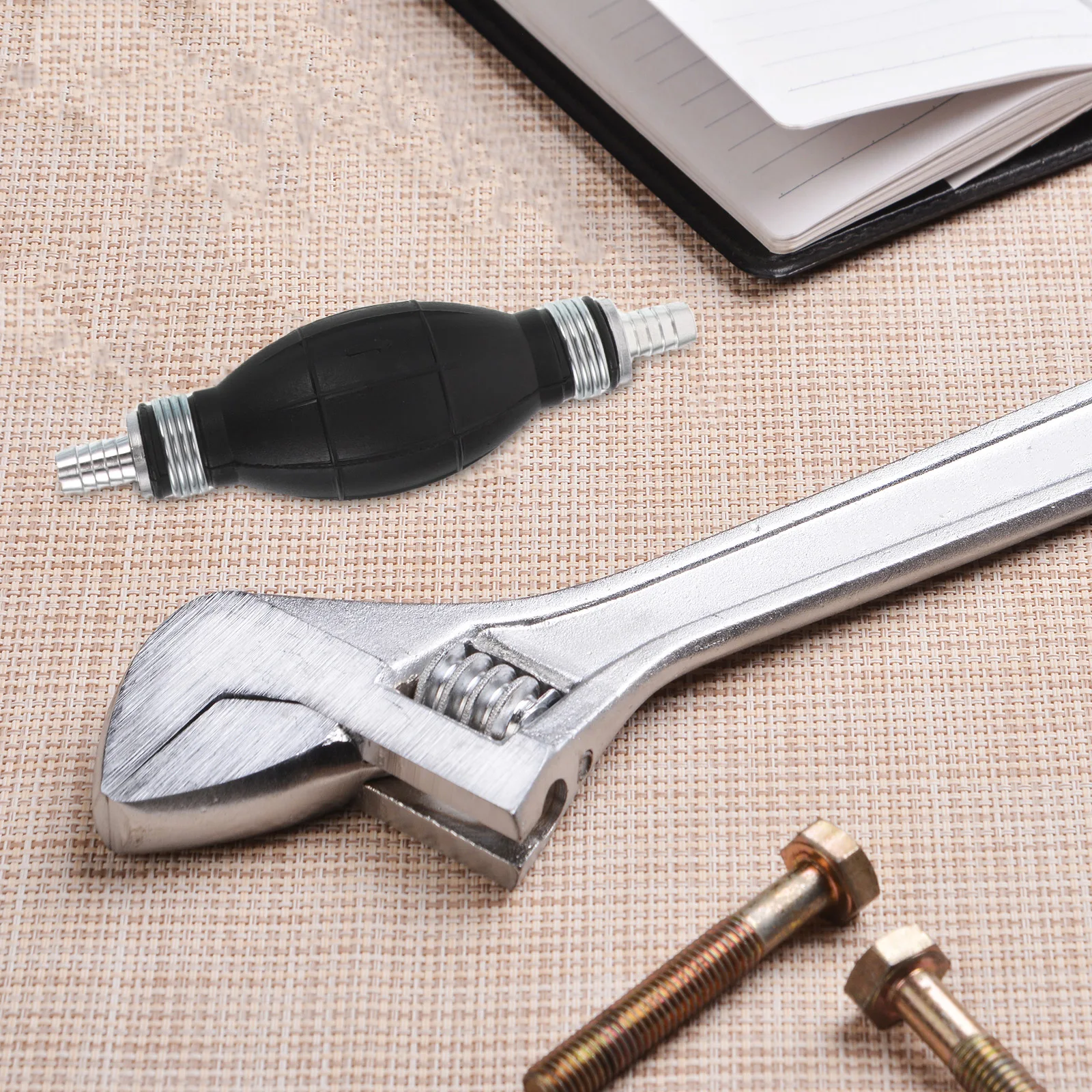 Manual Oil for Car Boat Fuel Transfer Durable Plastic Metal Way Valve Siphon Hose Gasoline Hand Pump Accessories
Manual Oil for Car Boat Fuel Transfer Durable Plastic Metal Way Valve Siphon Hose Gasoline Hand Pump Accessories