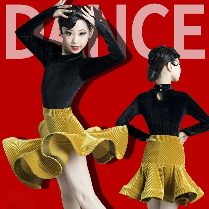 Professional Latin Dancewear Set, Black/Gold/Red Velvet Skirt and Top for Latin Performance Ballroom Rumba Dance Training Wear
Professional Latin Dancewear Set, Black/Gold/Red Velvet Skirt and Top for Latin Performance Ballroom Rumba Dance Training Wear