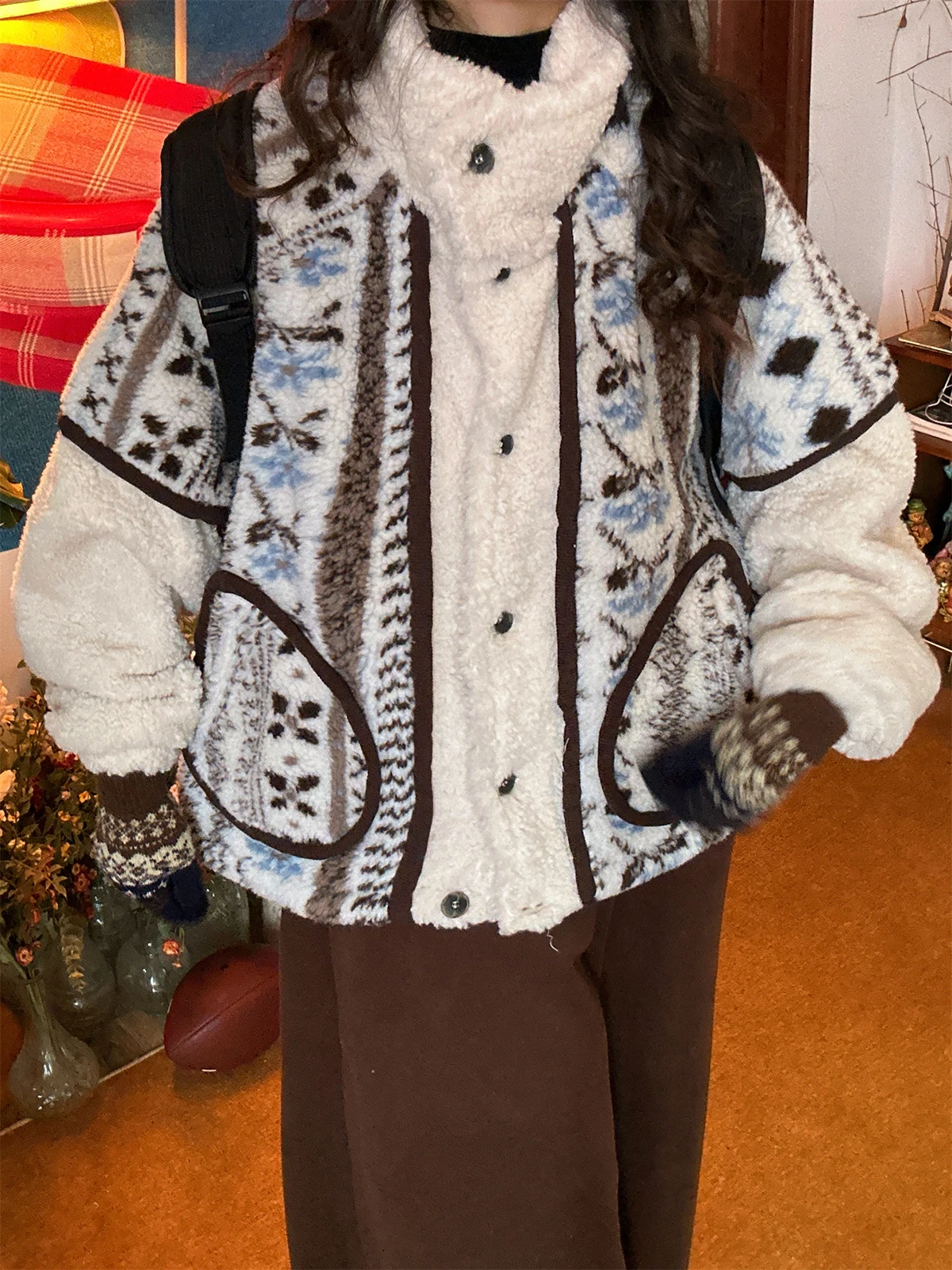 Retro Embroidered Lamb Fur Jaet Loose High Collar Men's Cotton Coat Trendy Autumn Winter New Arrival Commute Sle Long Sve
Retro Embroidered Lamb Fur Jaet Loose High Collar Men's Cotton Coat Trendy Autumn Winter New Arrival Commute Sle Long Sve