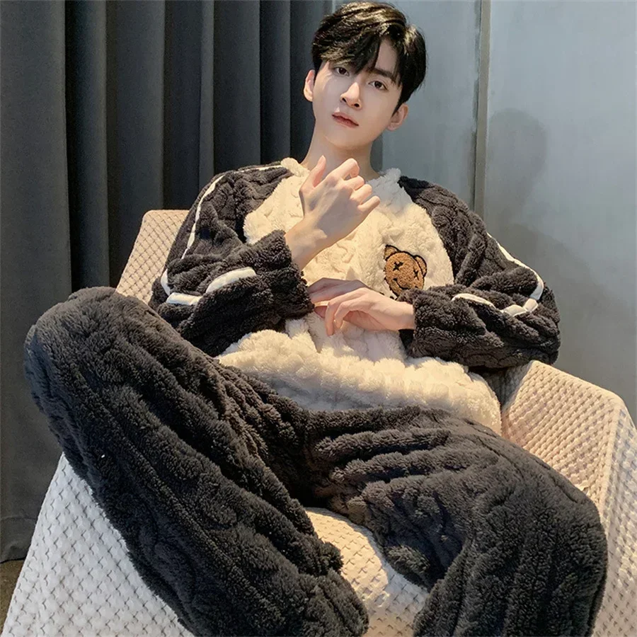 Winter Warm Pajamas Set Men Fluffy Pullover + Plush Long Pants Coral Fleece 2 Pieces Sleepwear Men's Homewear Loose Loungewear
Winter Warm Pajamas Set Men Fluffy Pullover + Plush Long Pants Coral Fleece 2 Pieces Sleepwear Men's Homewear Loose Loungewear