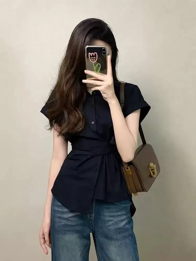 Elegant Black Neck Short Sleeve Shirt Women's Style Spring Slimming Beautiful Fashionable Korean Version Commute Style
Elegant Black Neck Short Sleeve Shirt Women's Style Spring Slimming Beautiful Fashionable Korean Version Commute Style
