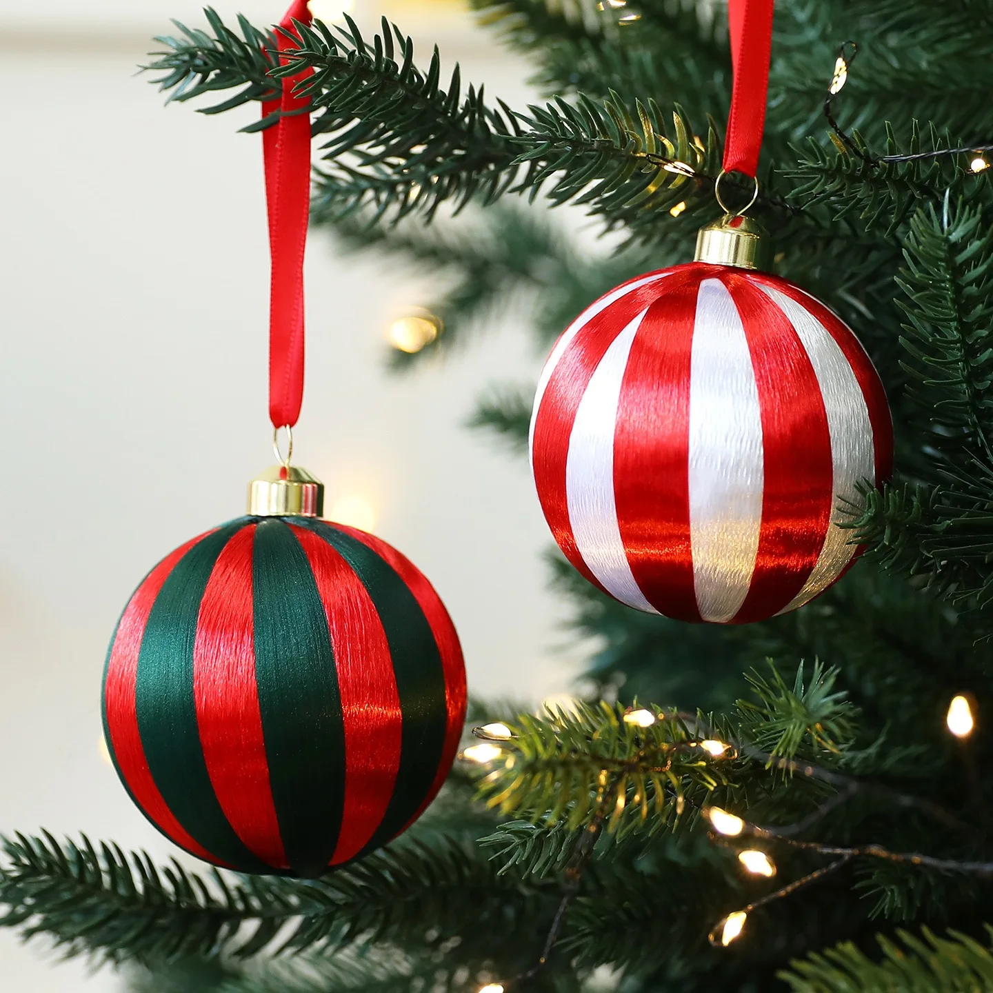 iny New 8cm Cisas Tree Decoration Ball Winding Ornaments Window Display Small Hanging Decorations Festive Plastic Crts
iny New 8cm Cisas Tree Decoration Ball Winding Ornaments Window Display Small Hanging Decorations Festive Plastic Crts