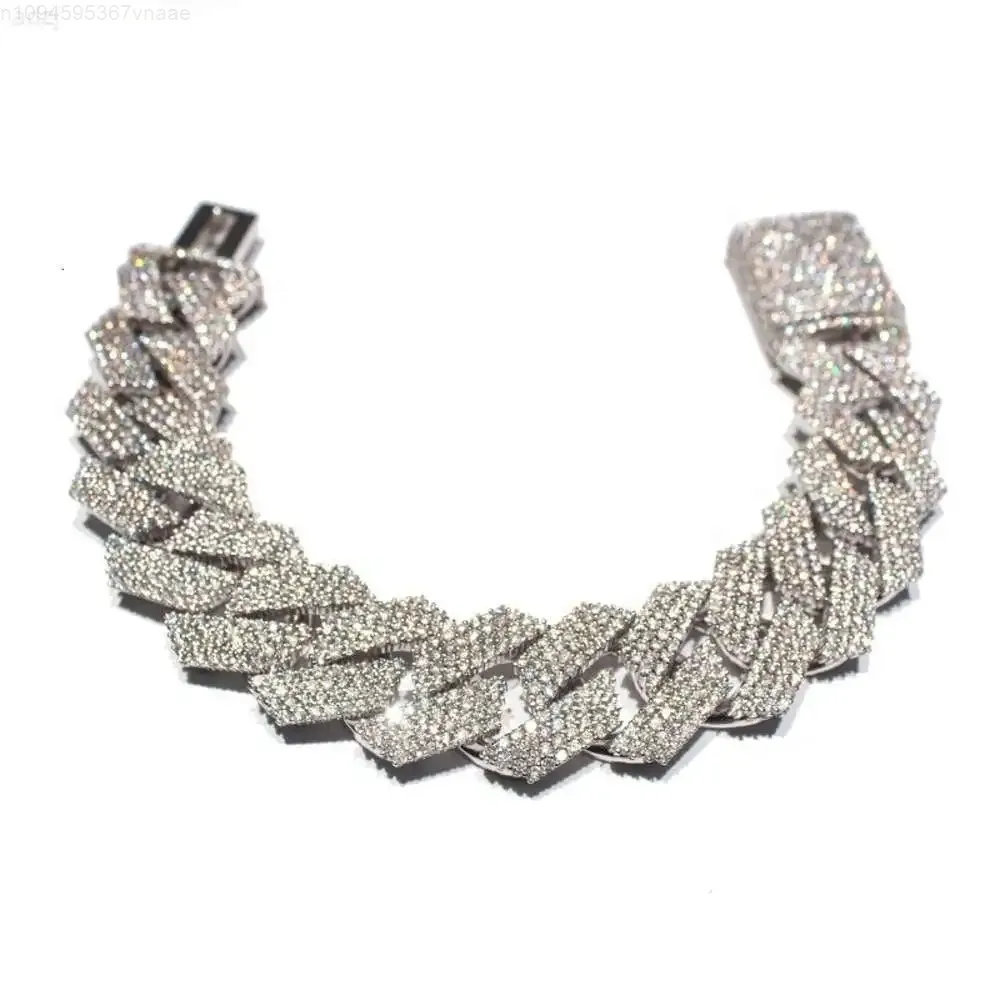 Handmade 20mm Fashion S925 Sterling Silver Vvs Moissanite Diamond Cuban Link Chain Bracelet
Handmade 20mm Fashion S925 Sterling Silver Vvs Moissanite Diamond Cuban Link Chain Bracelet