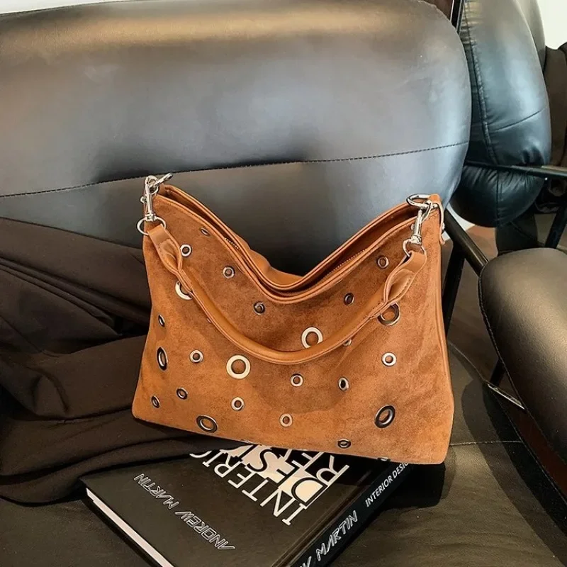 Minimalist Fashionable Leather Diaper Bag For Women Designer Large Capacity Tote Luxury Elegant Vintage Classic Stylish Shoulder
Minimalist Fashionable Leather Diaper Bag For Women Designer Large Capacity Tote Luxury Elegant Vintage Classic Stylish Shoulder
